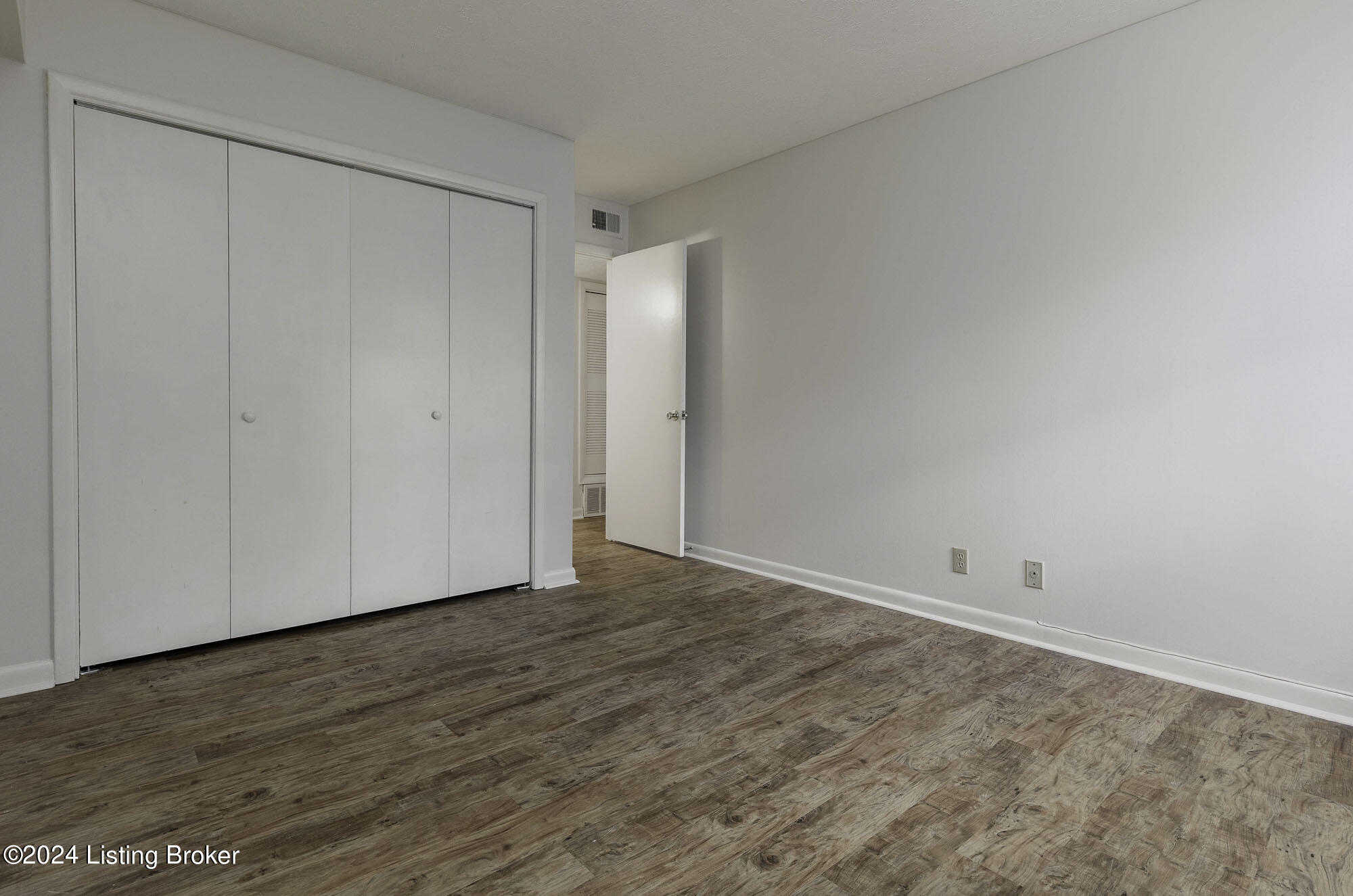 1815 Gardiner Ln, APT H72