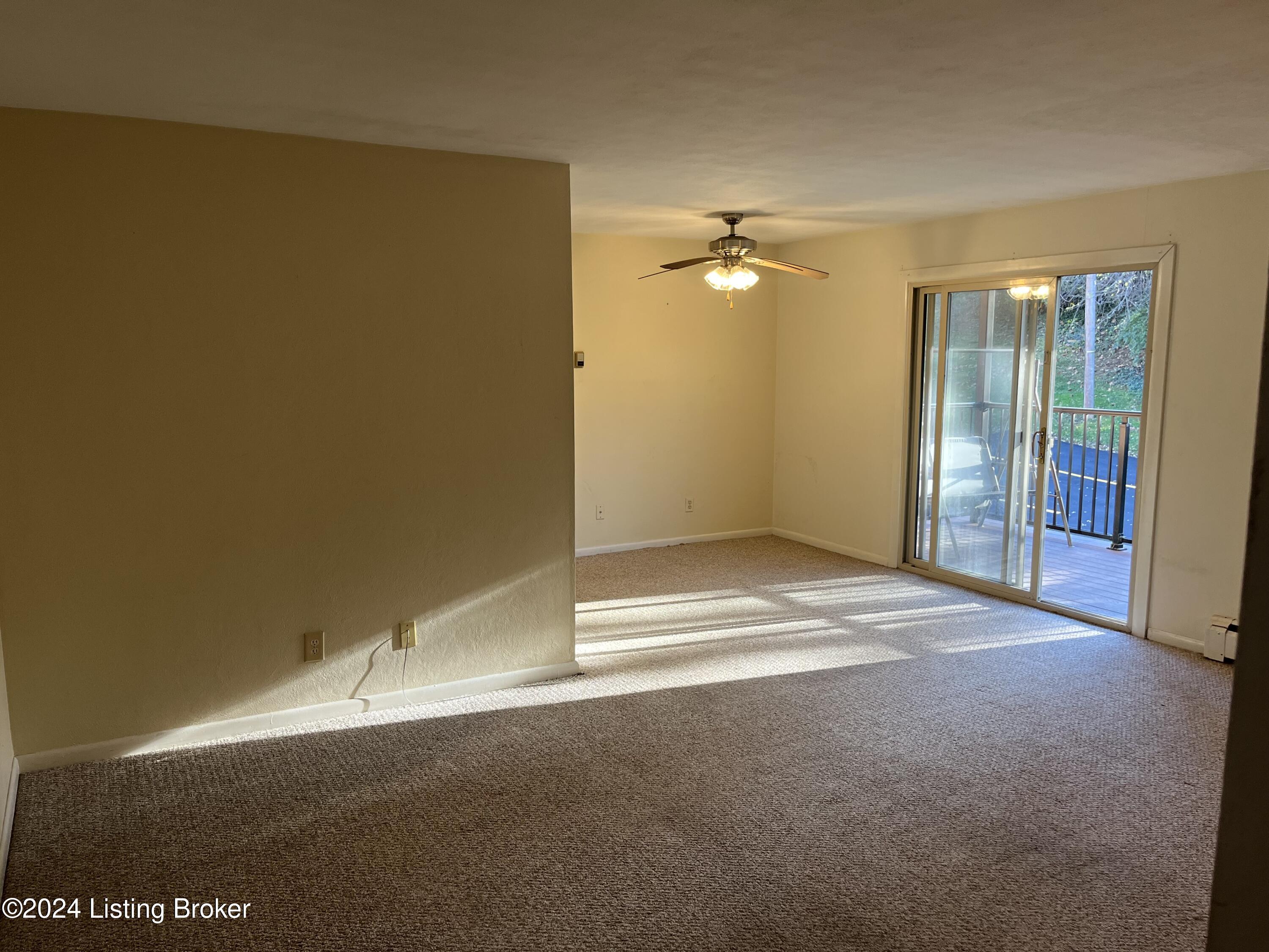 1708 O Daniel Ave, 31