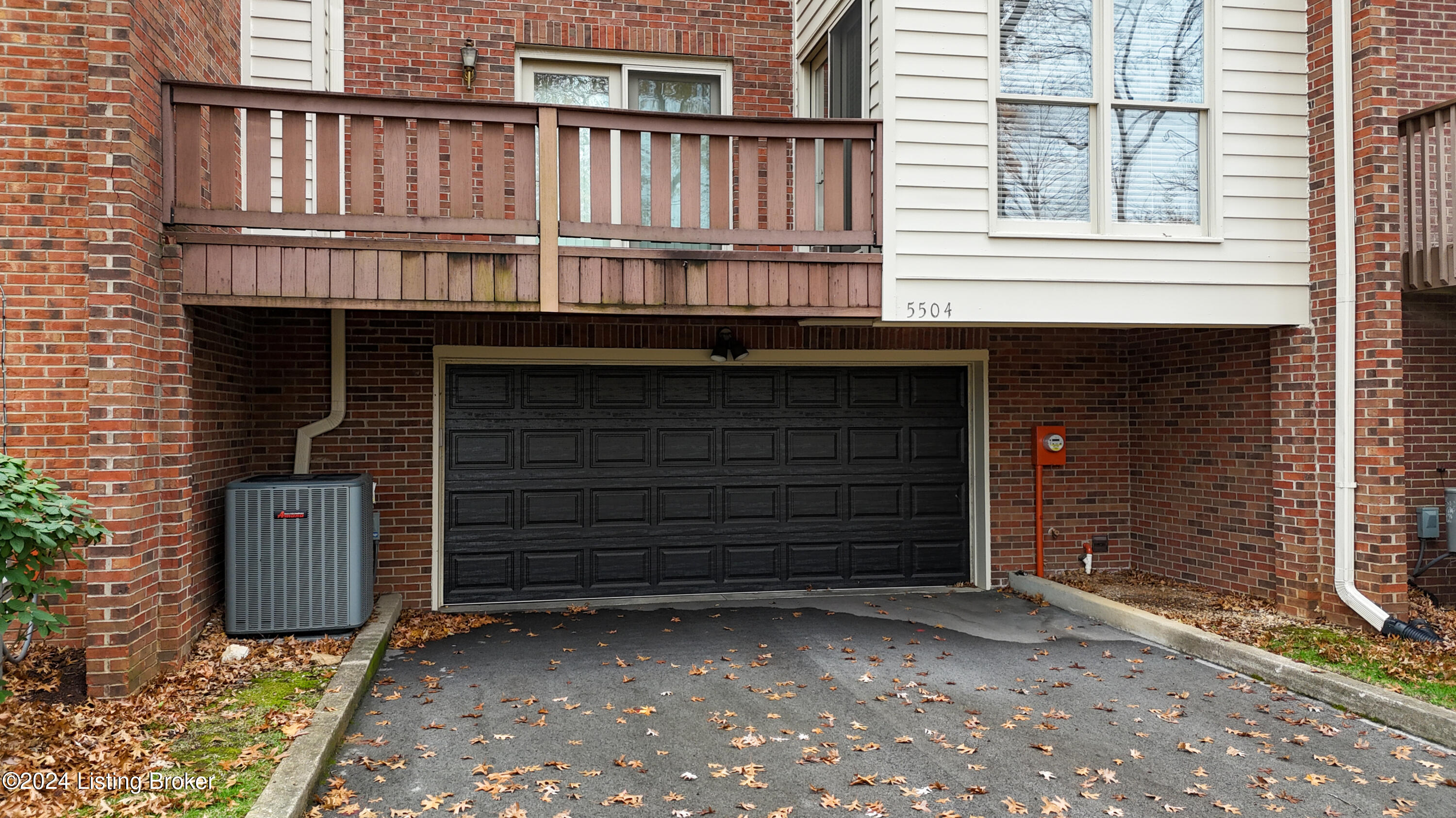 5504 Tecumseh Cir
