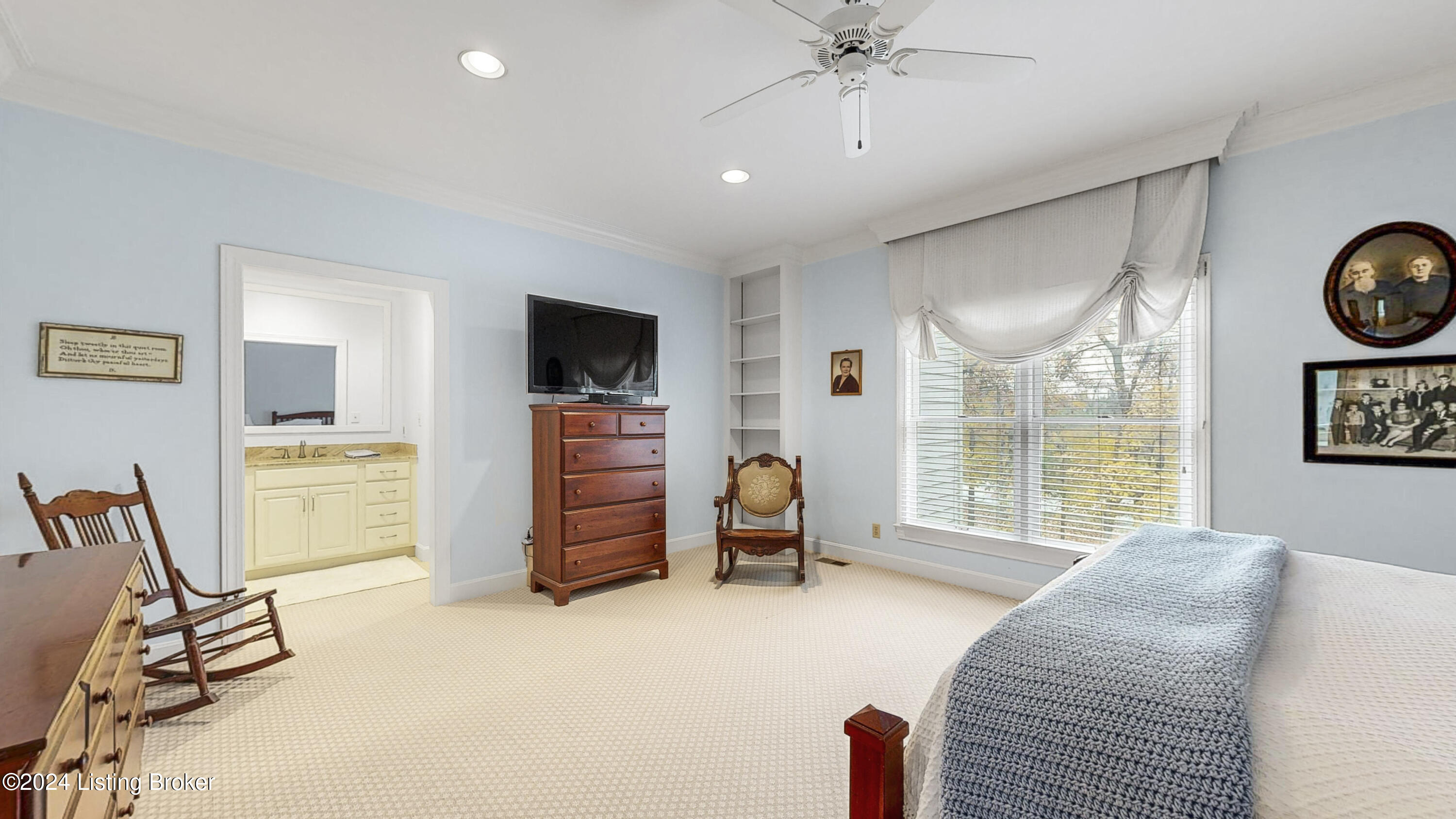 5504 Tecumseh Cir