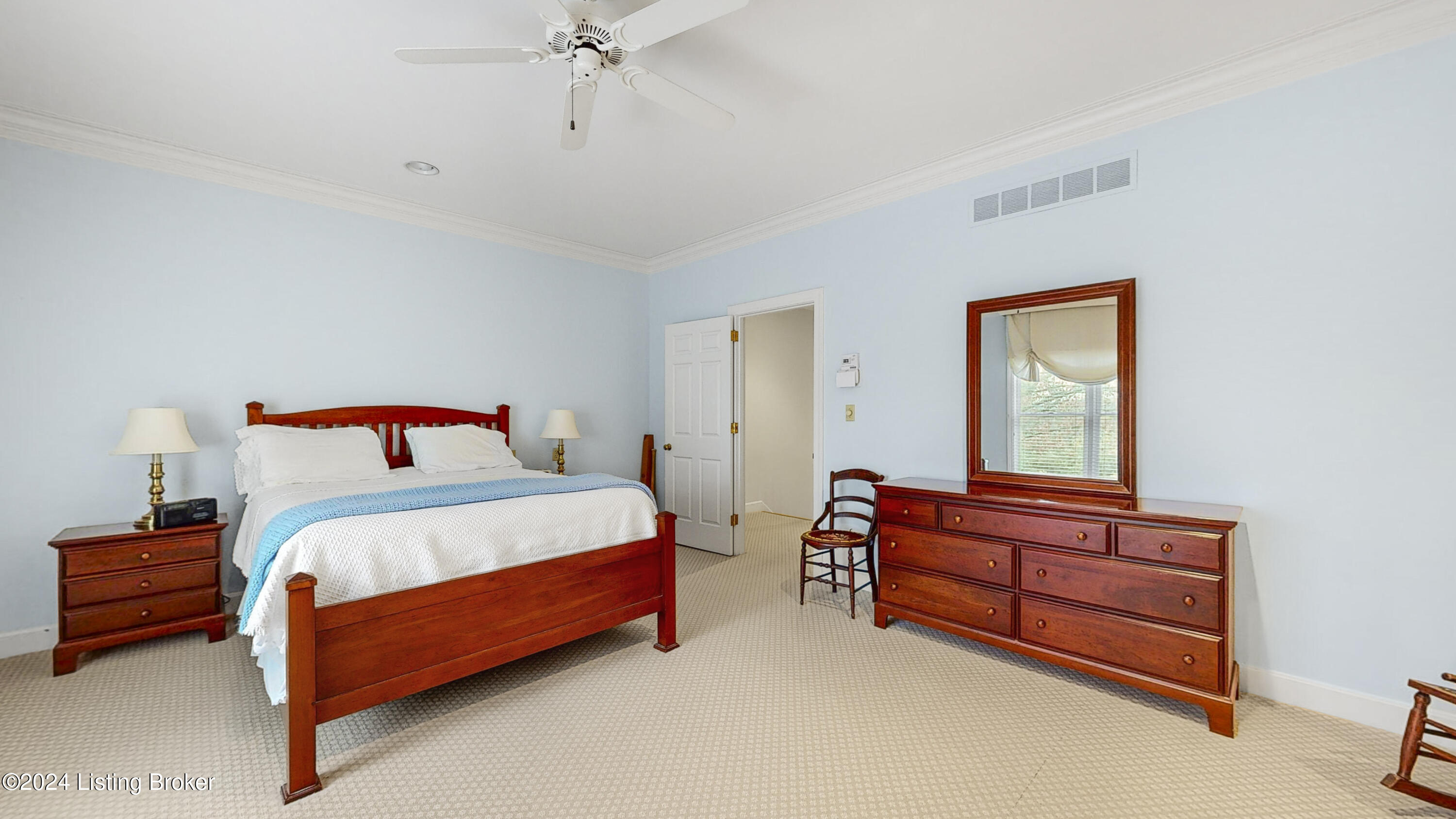 5504 Tecumseh Cir