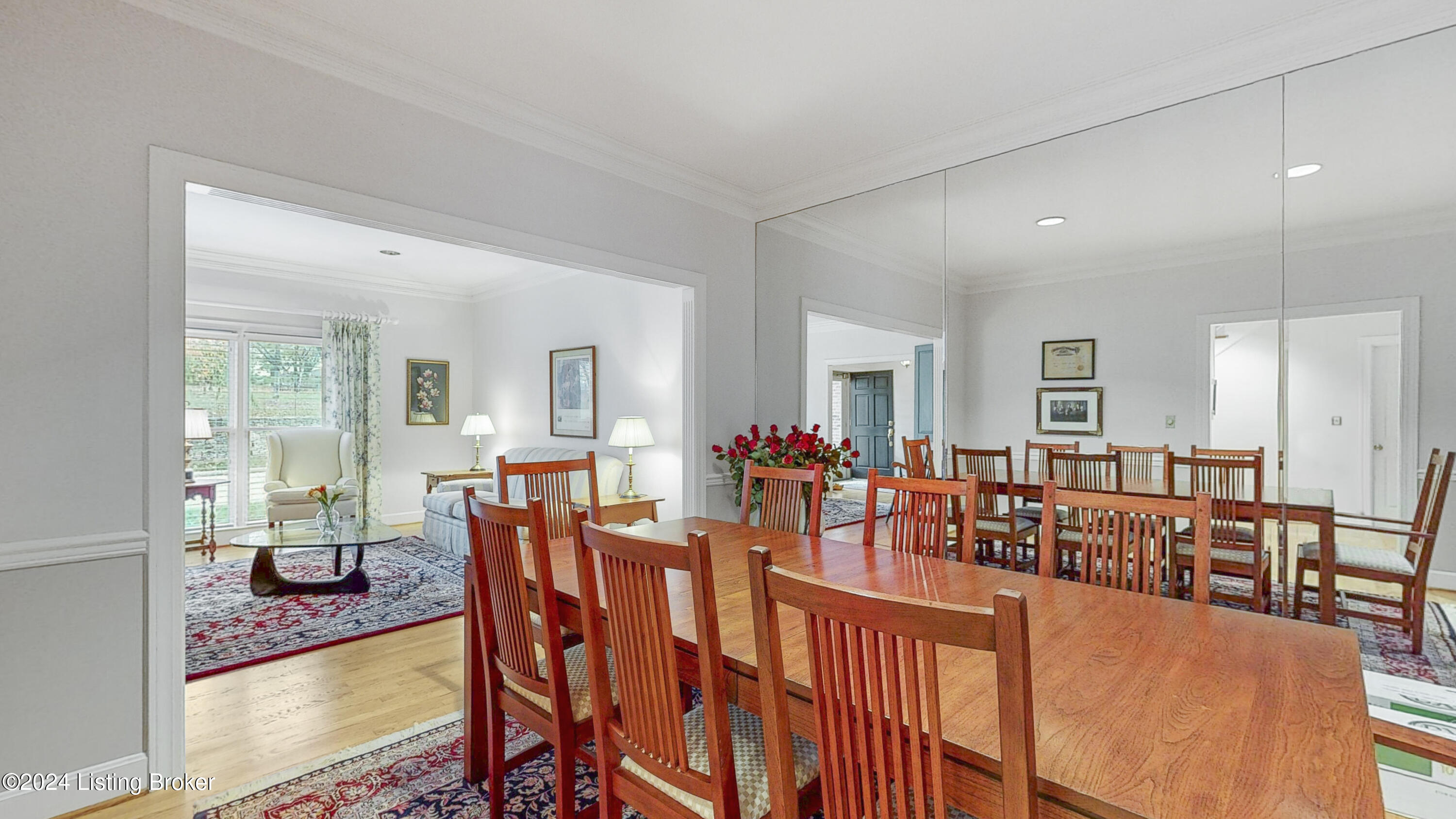 5504 Tecumseh Cir