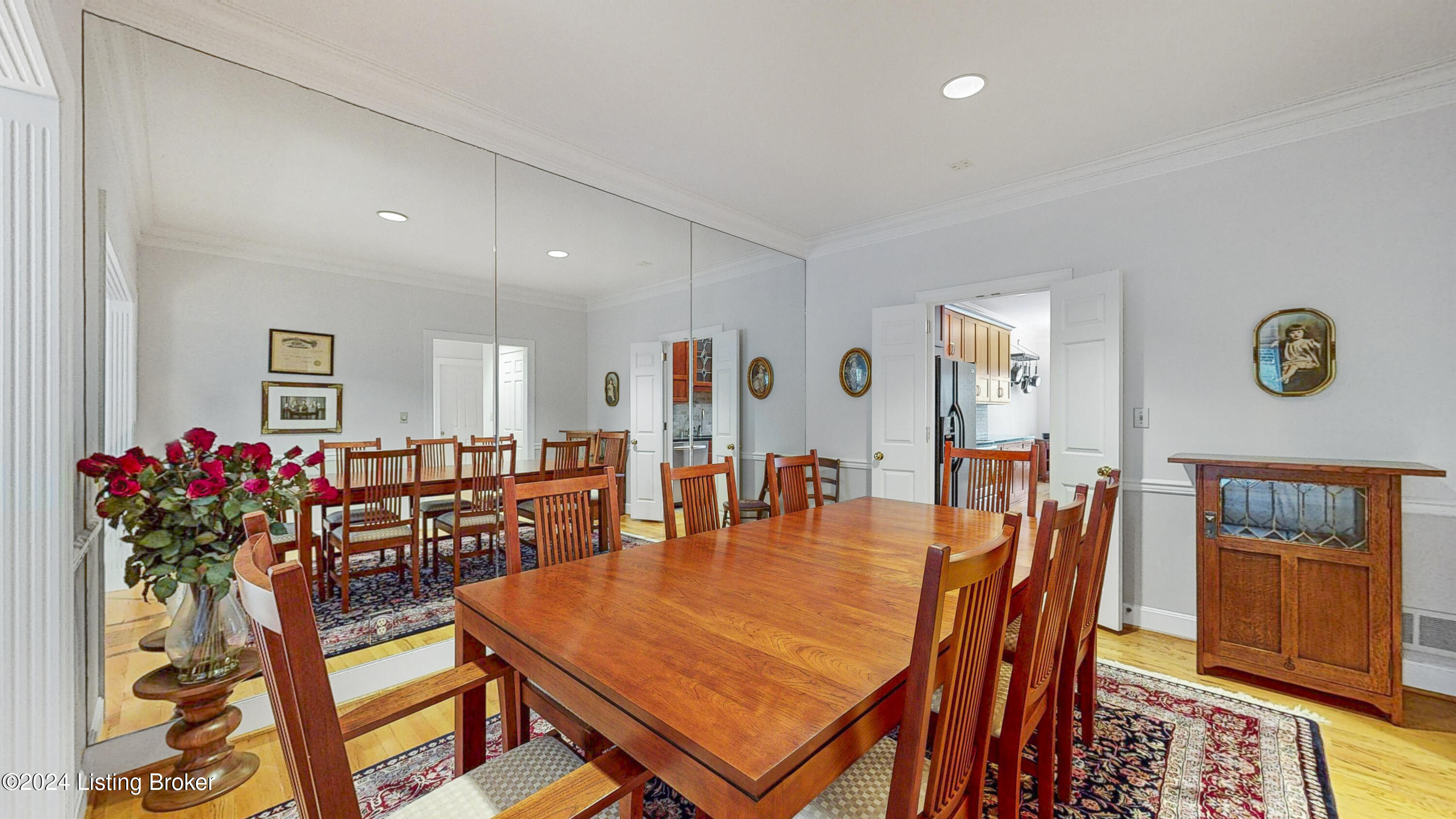 5504 Tecumseh Cir