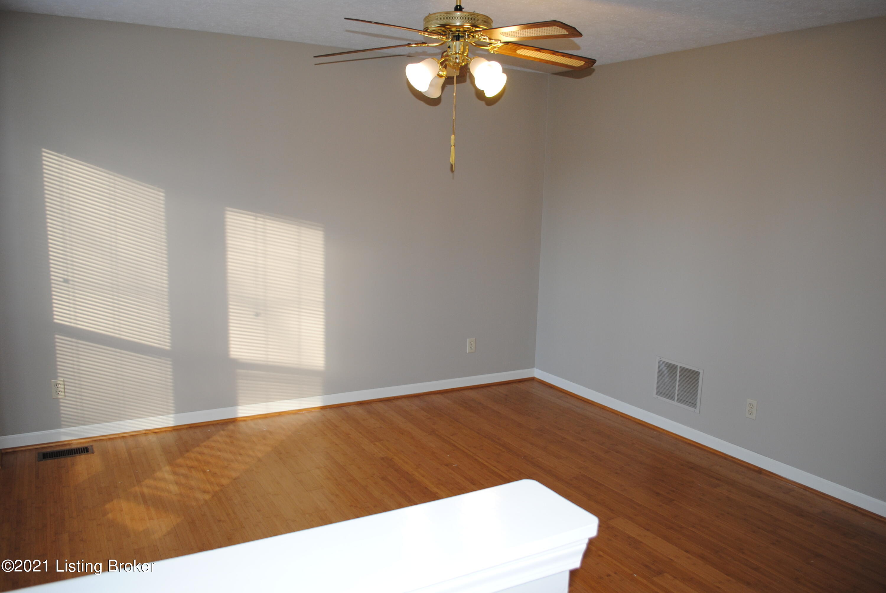 4313 Seagrape Rd