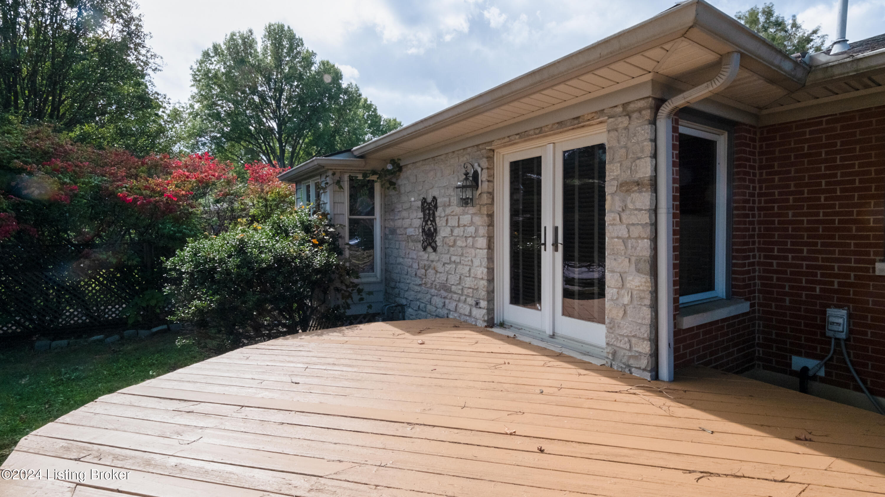 4104 Martha Ave