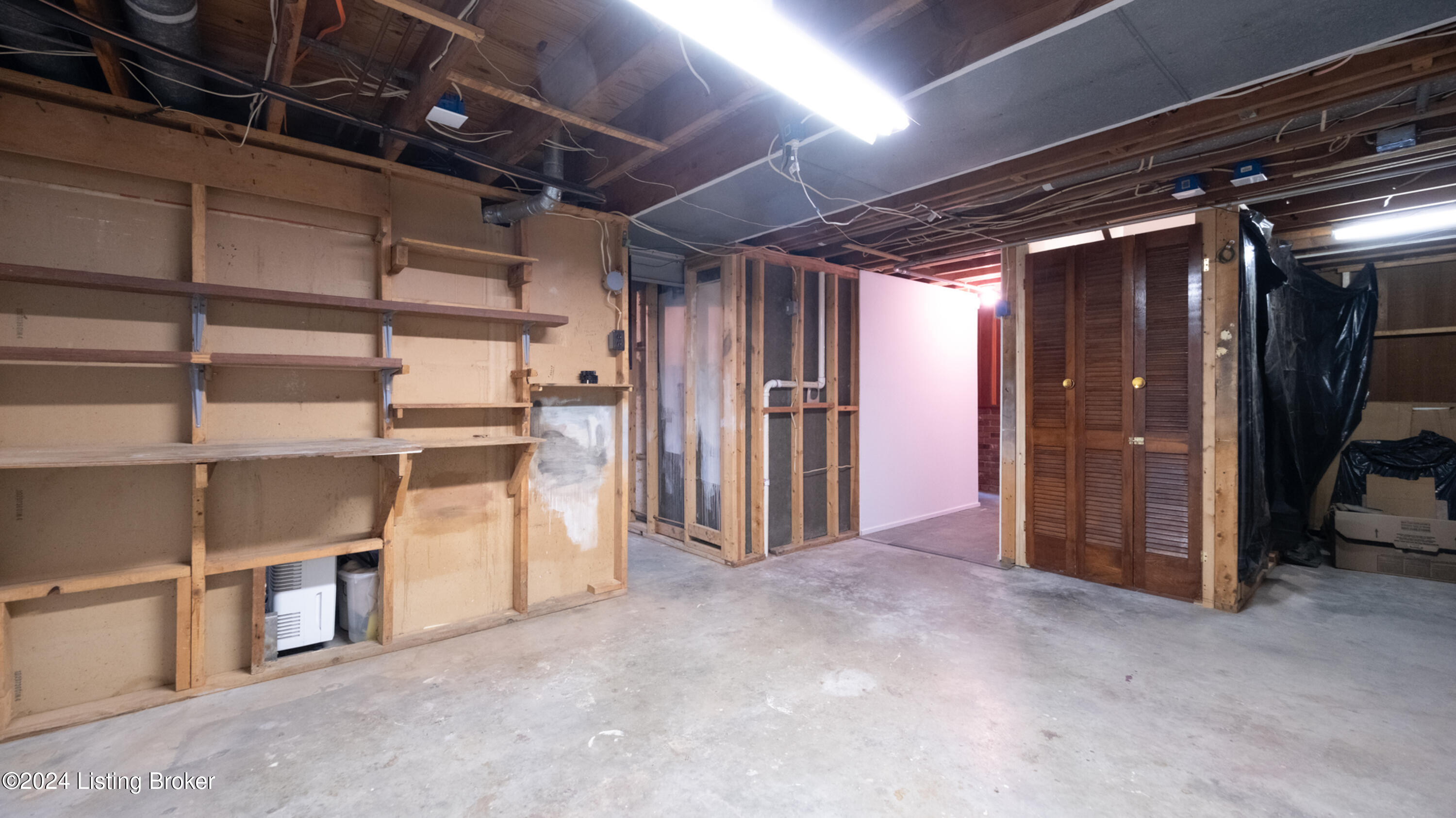 4104 Martha Ave