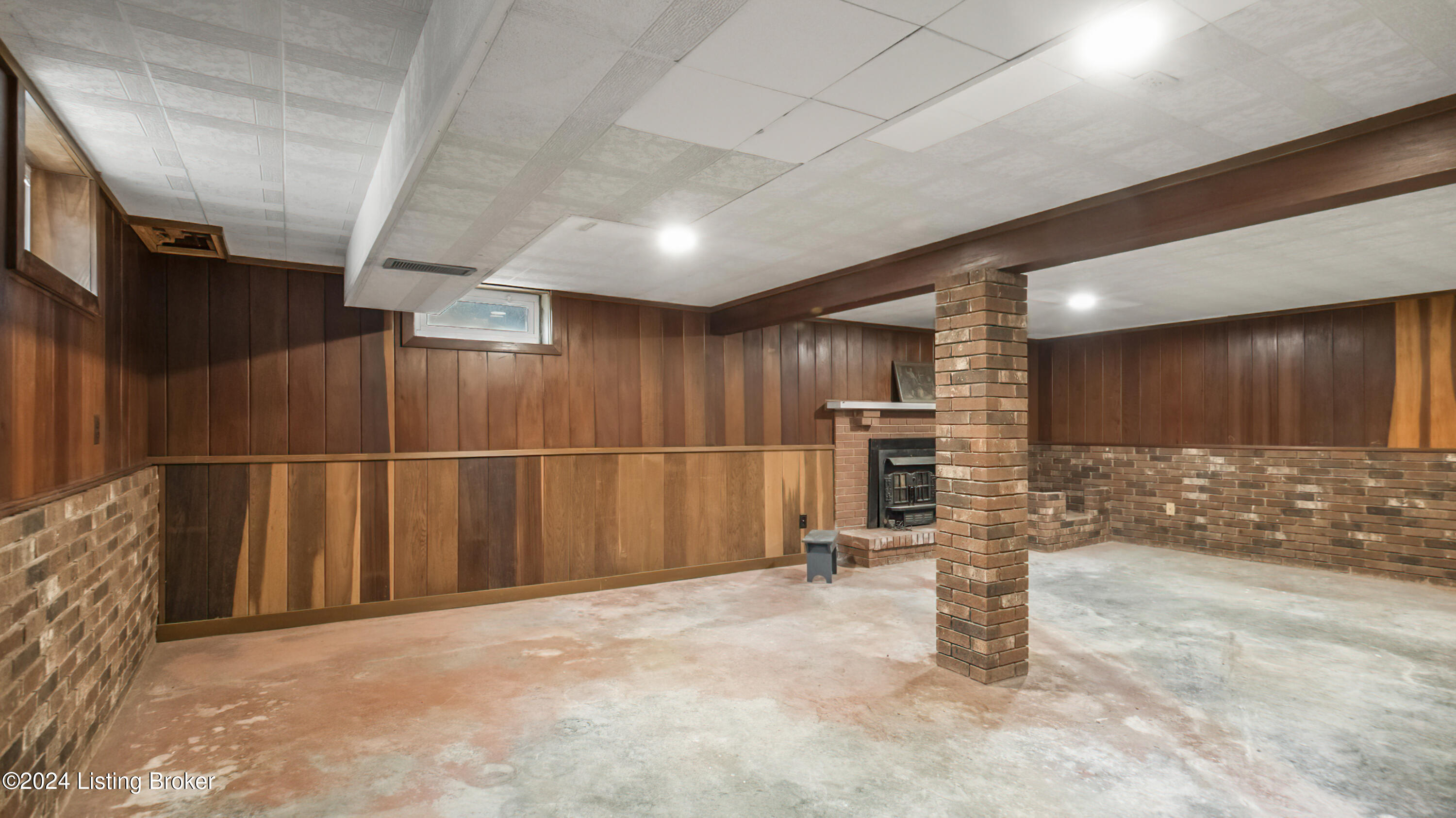 4104 Martha Ave