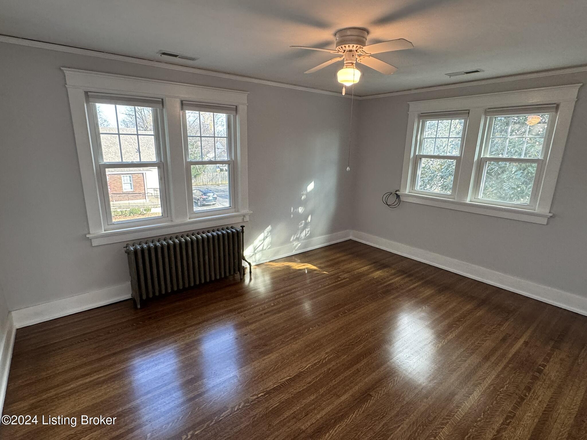 3520 Lexington Rd