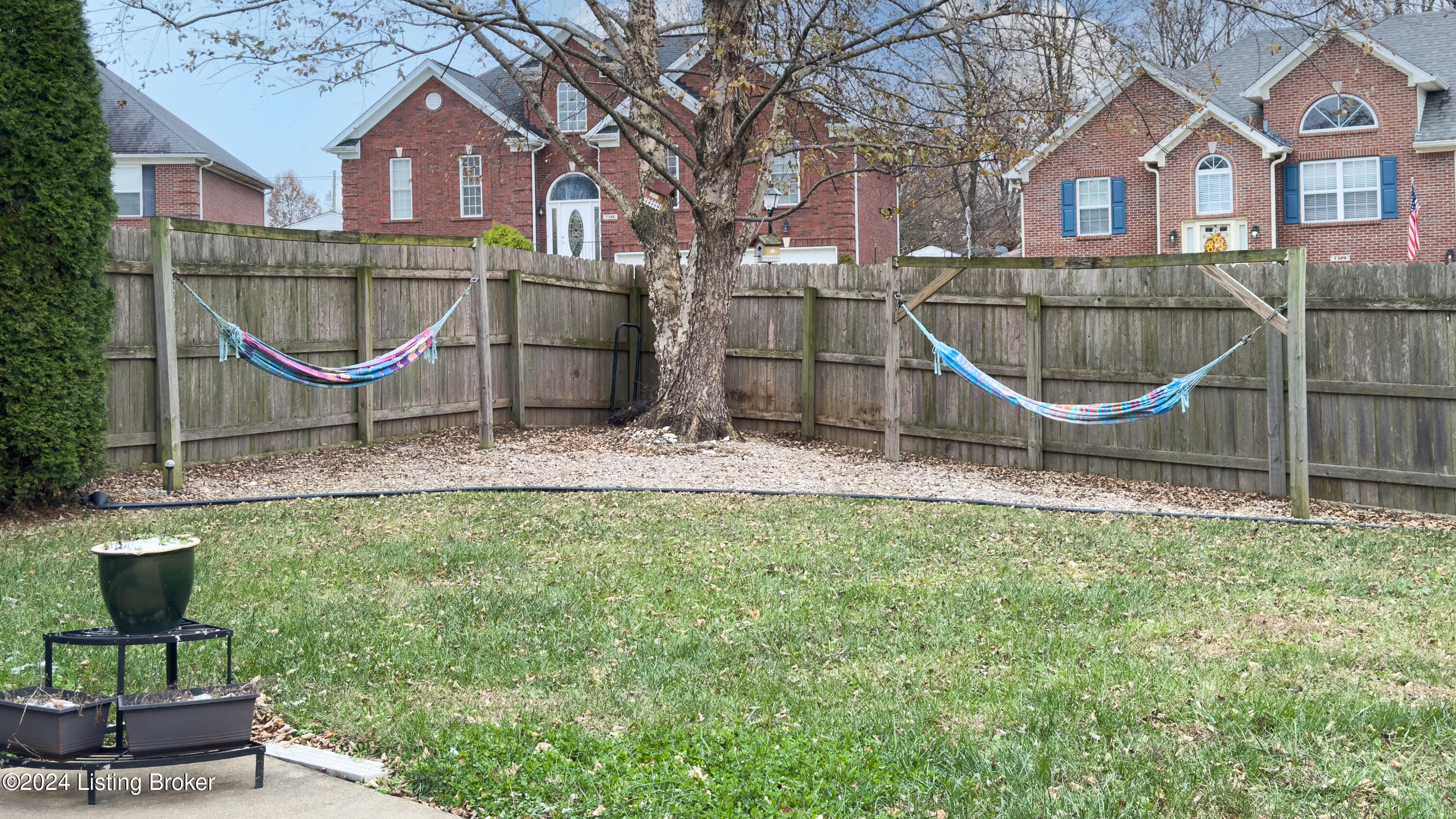 6524 Brook Valley Dr