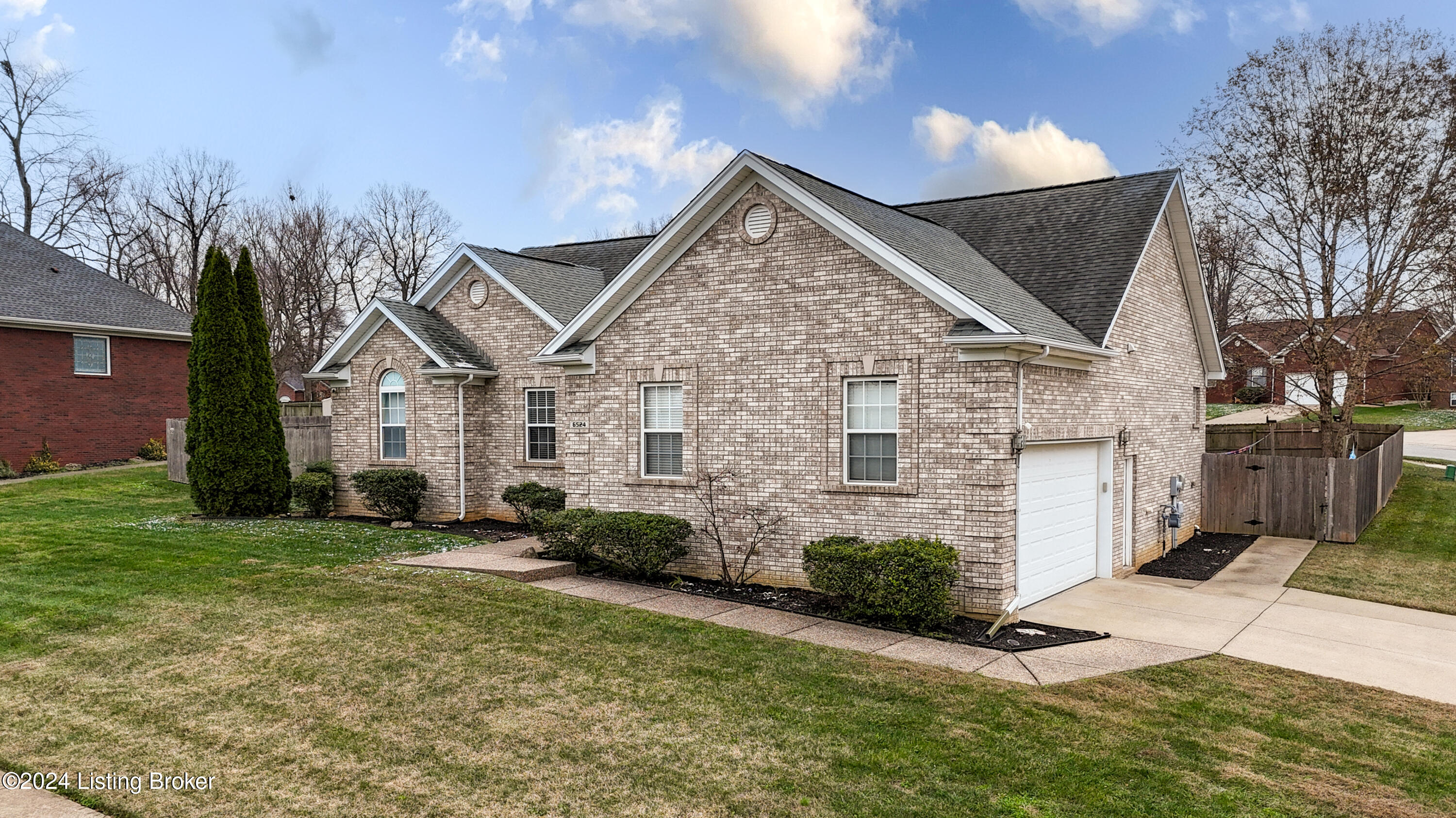 6524 Brook Valley Dr