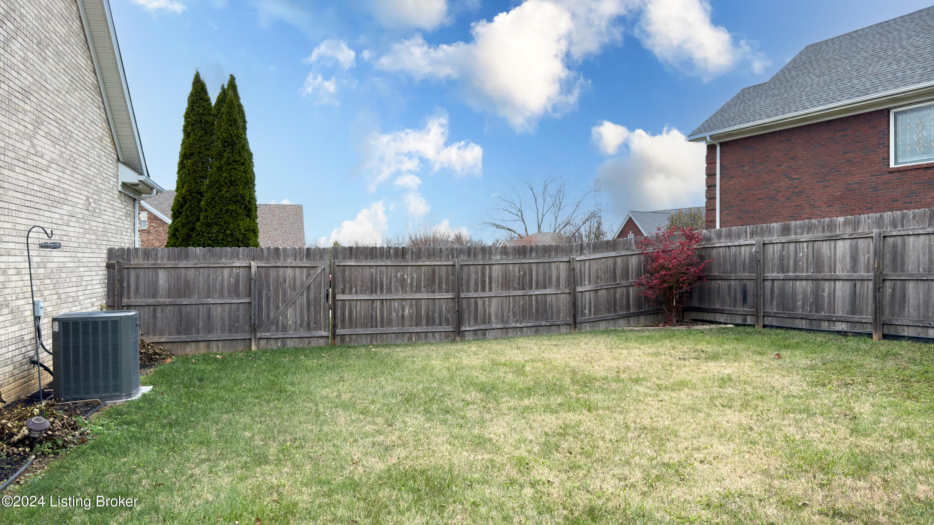 6524 Brook Valley Dr