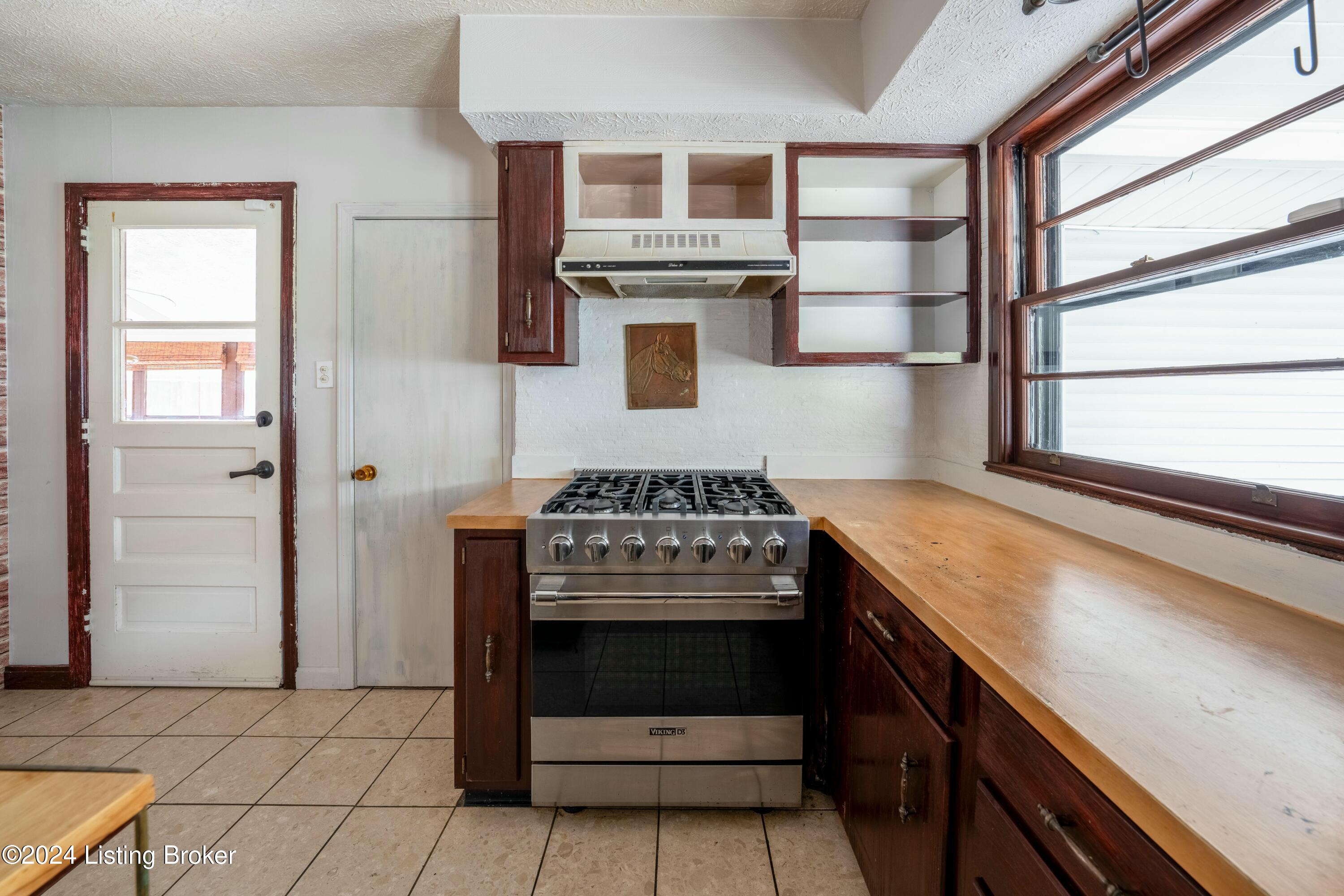 3134 Radiance Rd
