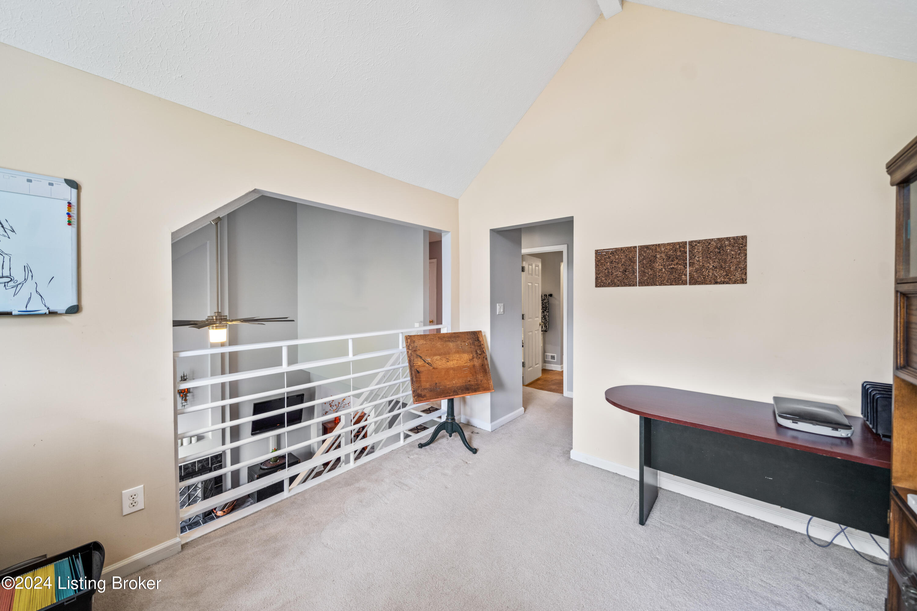 8705 Chelmer Ln