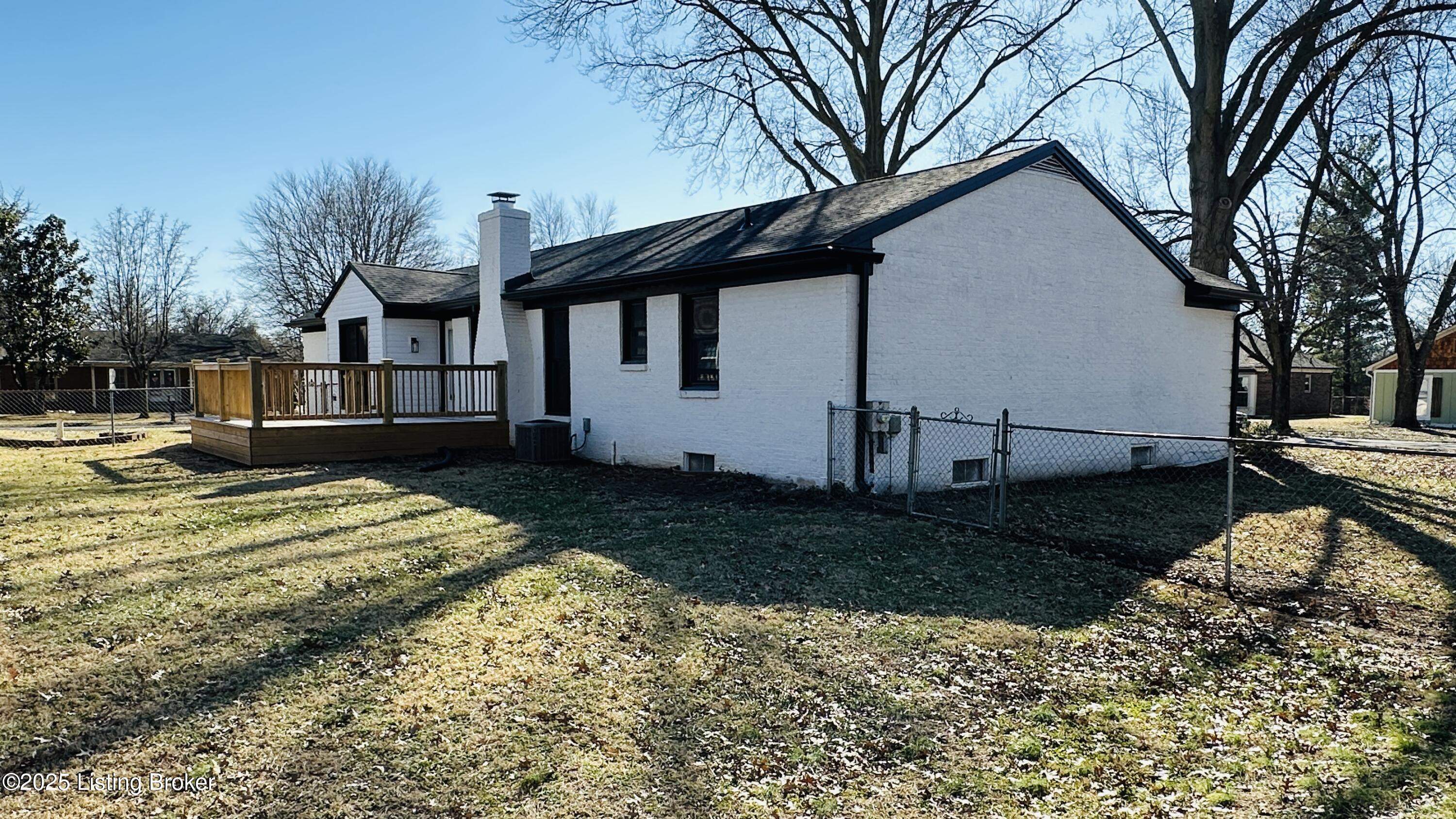 1301 Carlimar Ln
