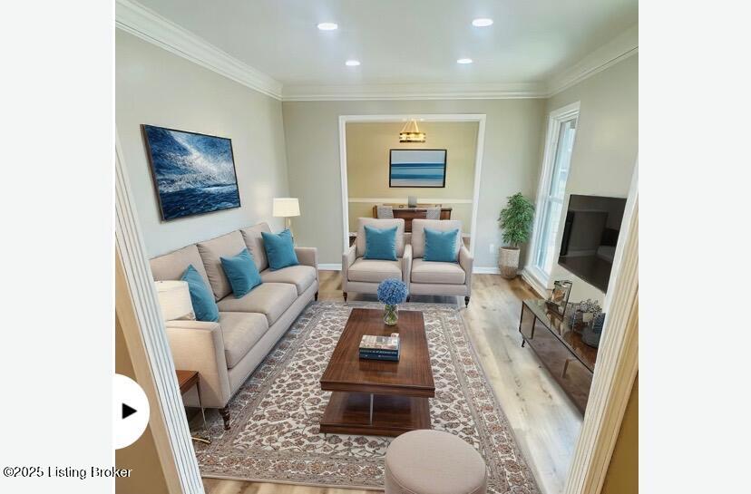 1301 Carlimar Ln