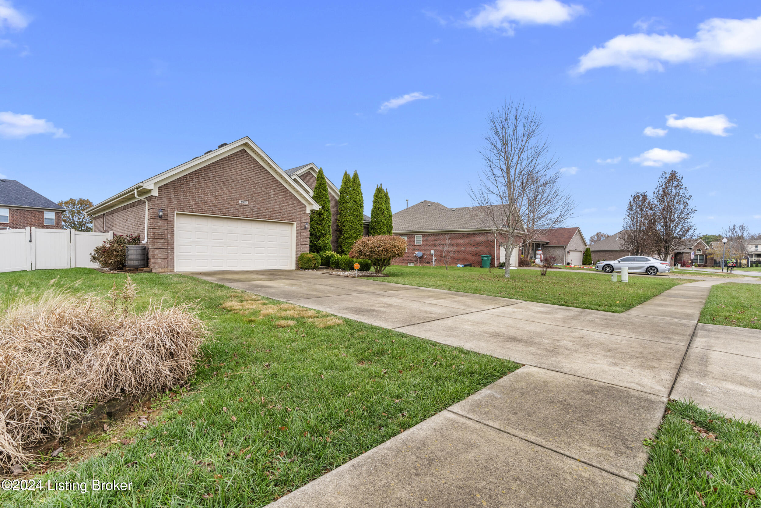 168 Maplewood Dr