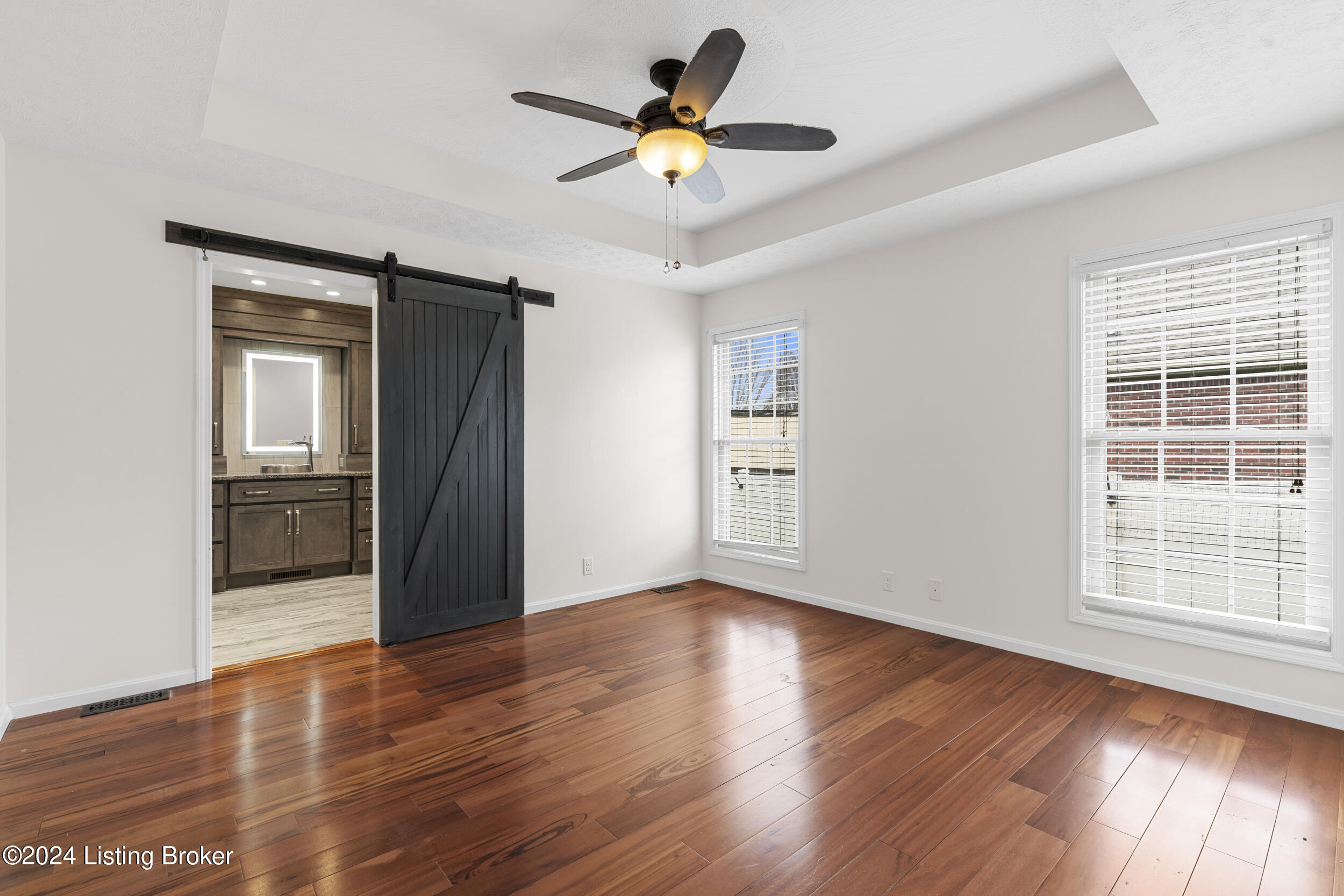 168 Maplewood Dr