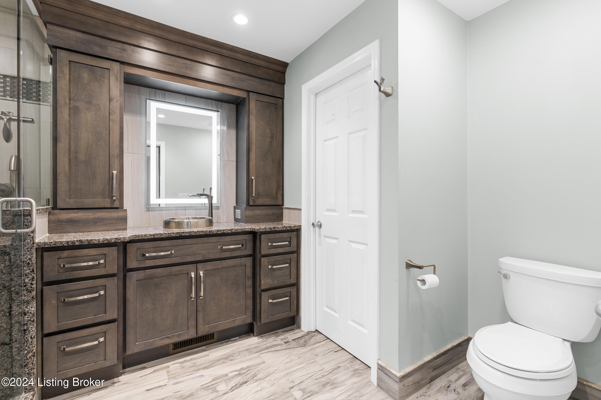 168 Maplewood Dr