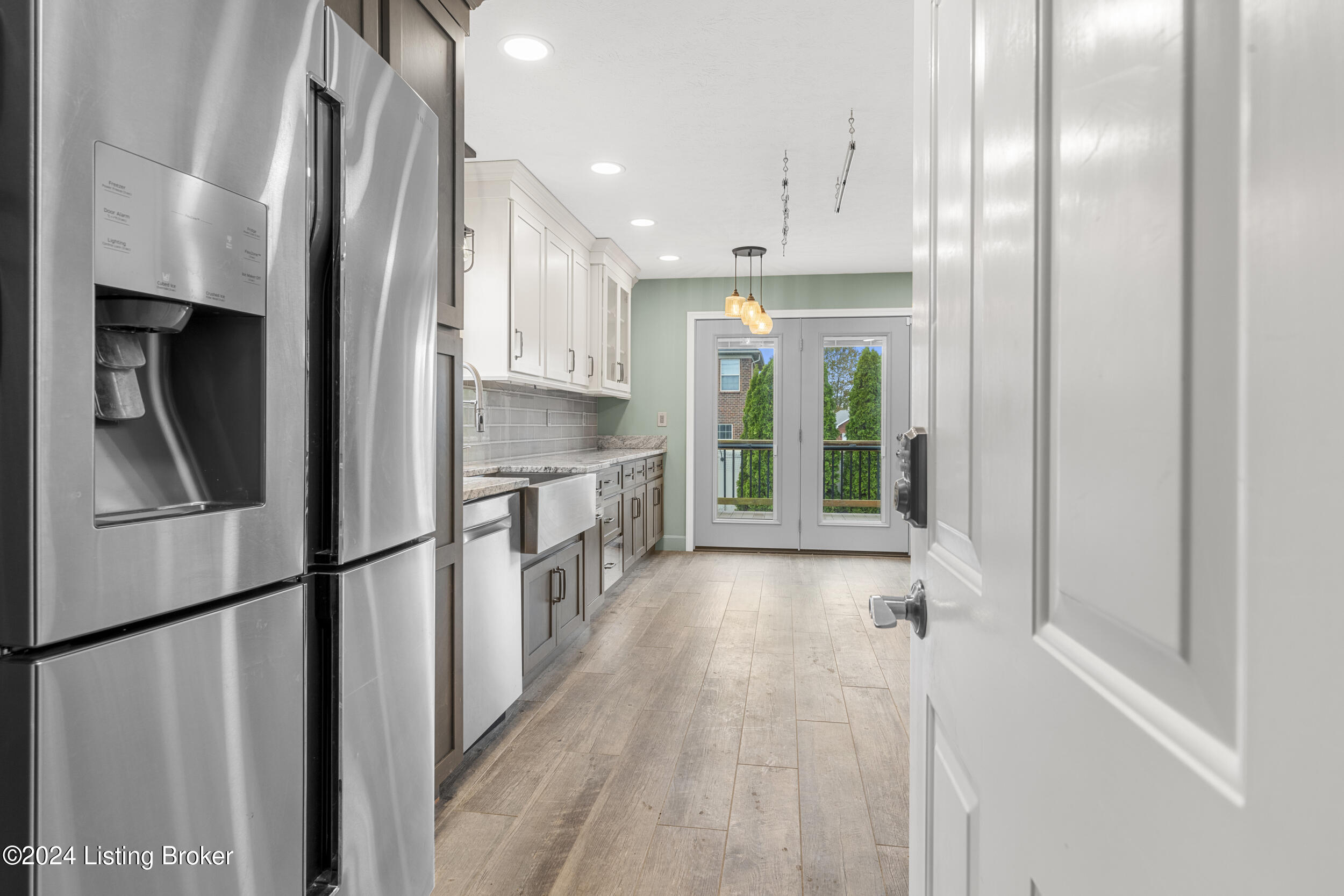 168 Maplewood Dr
