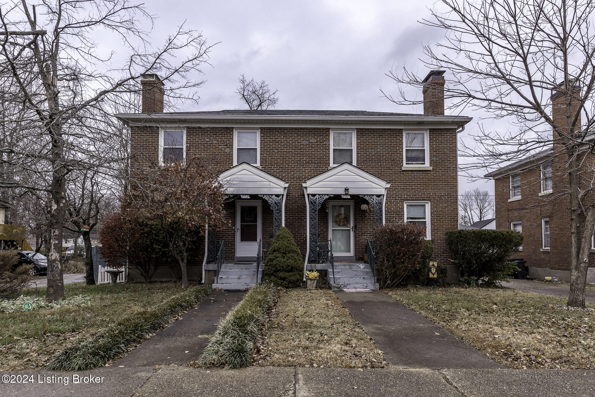 607-609 Bluegrass Ave, 2