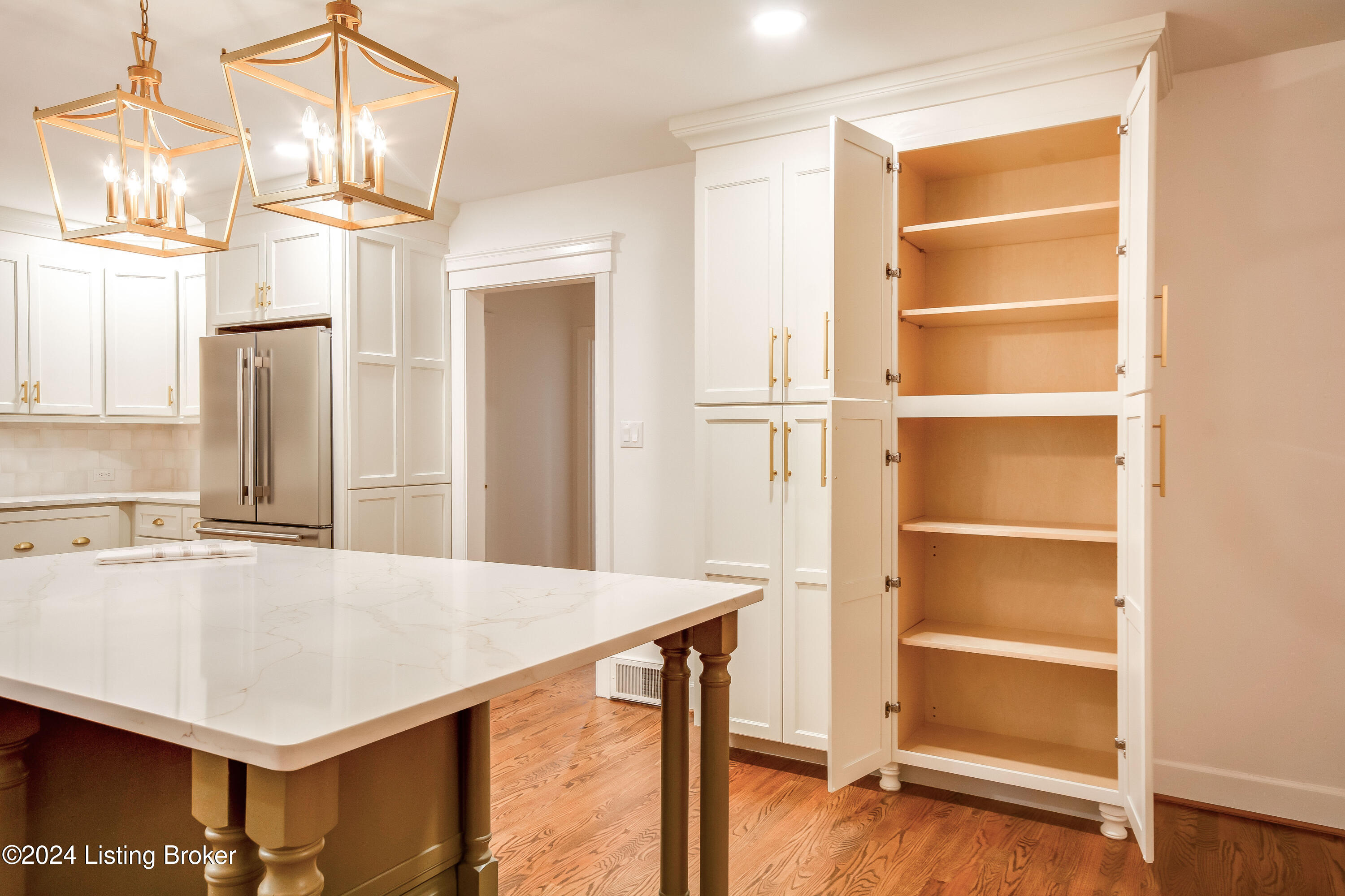 112 Sweetbriar Ln