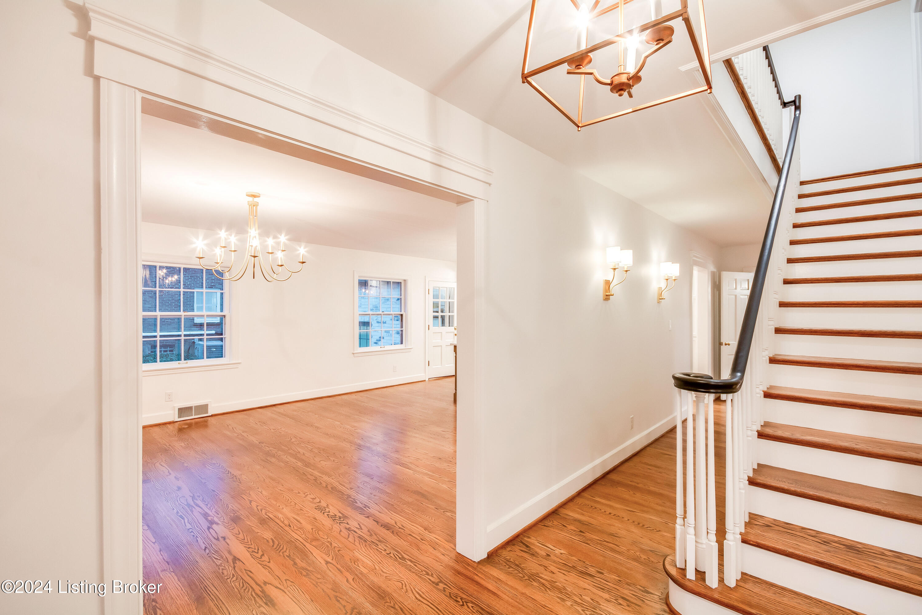 112 Sweetbriar Ln
