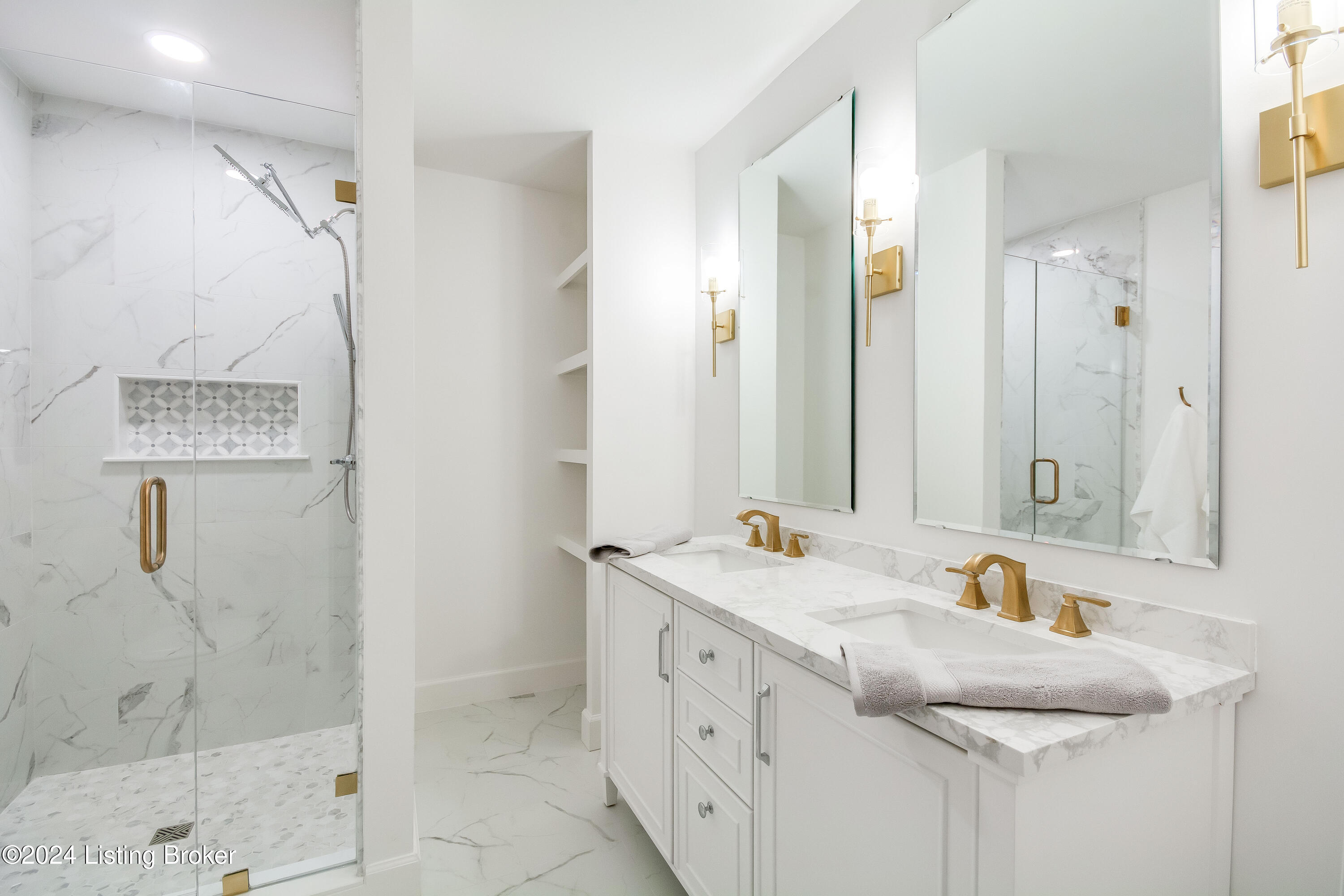 112 Sweetbriar Ln