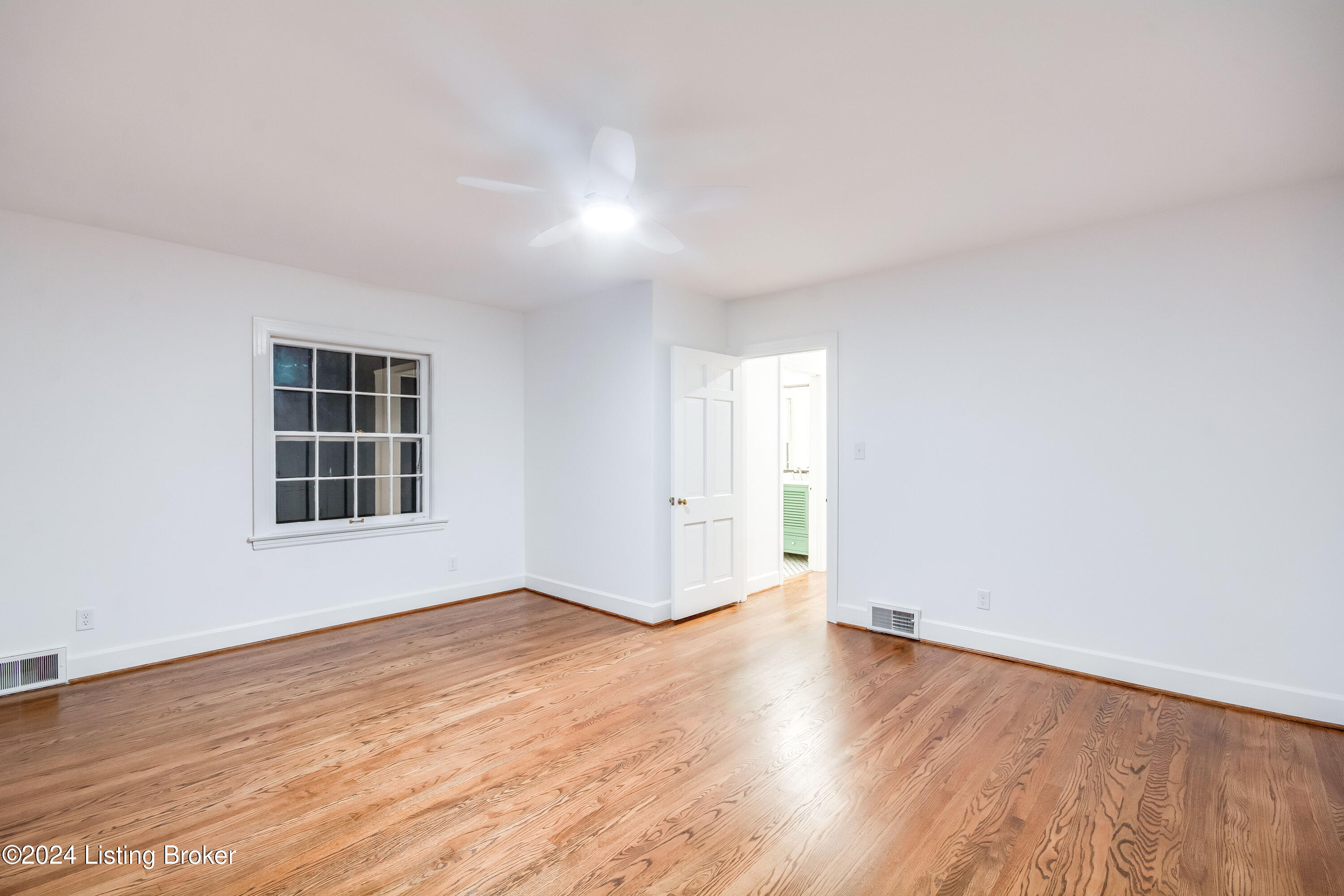 112 Sweetbriar Ln