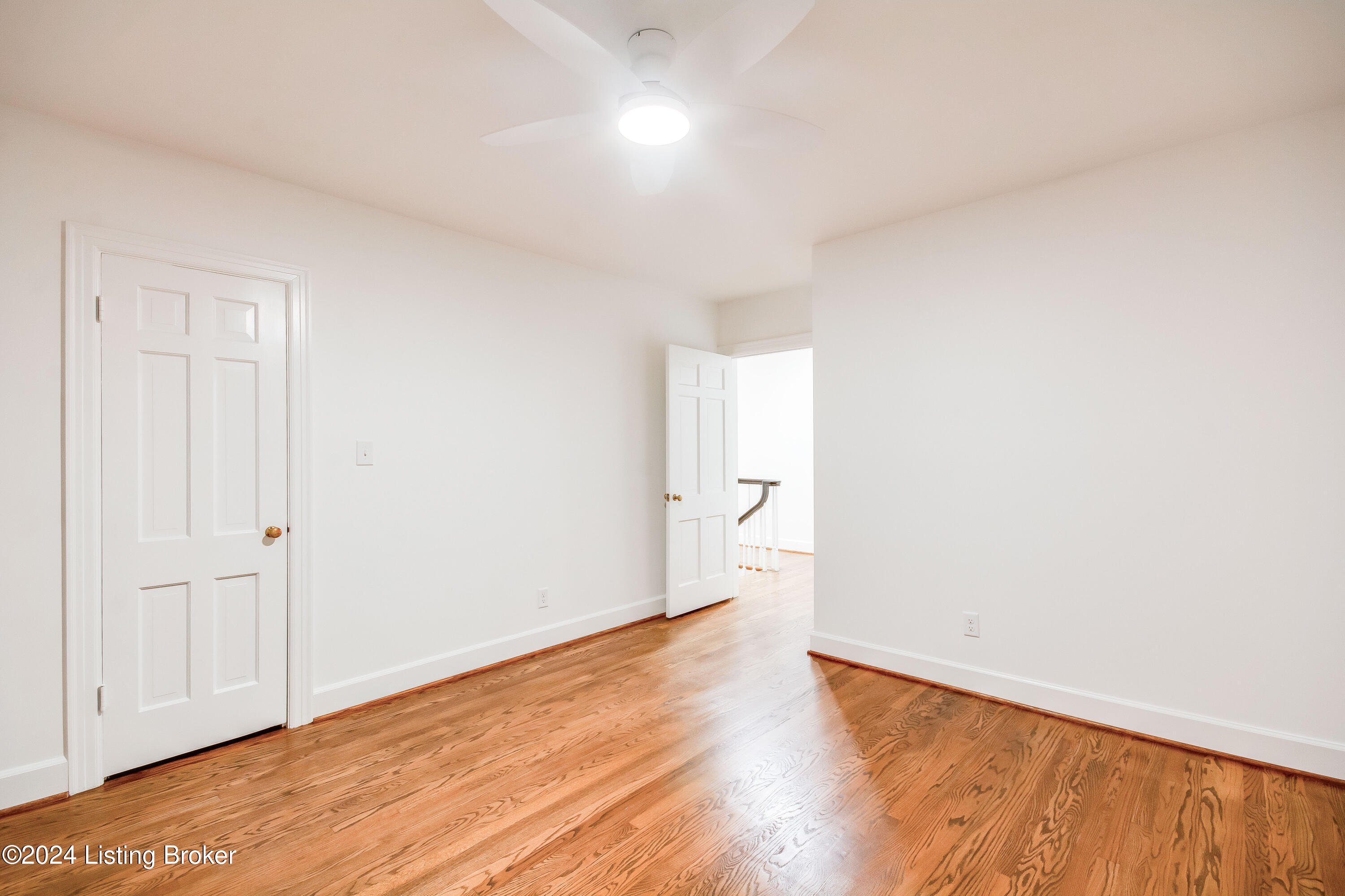 112 Sweetbriar Ln