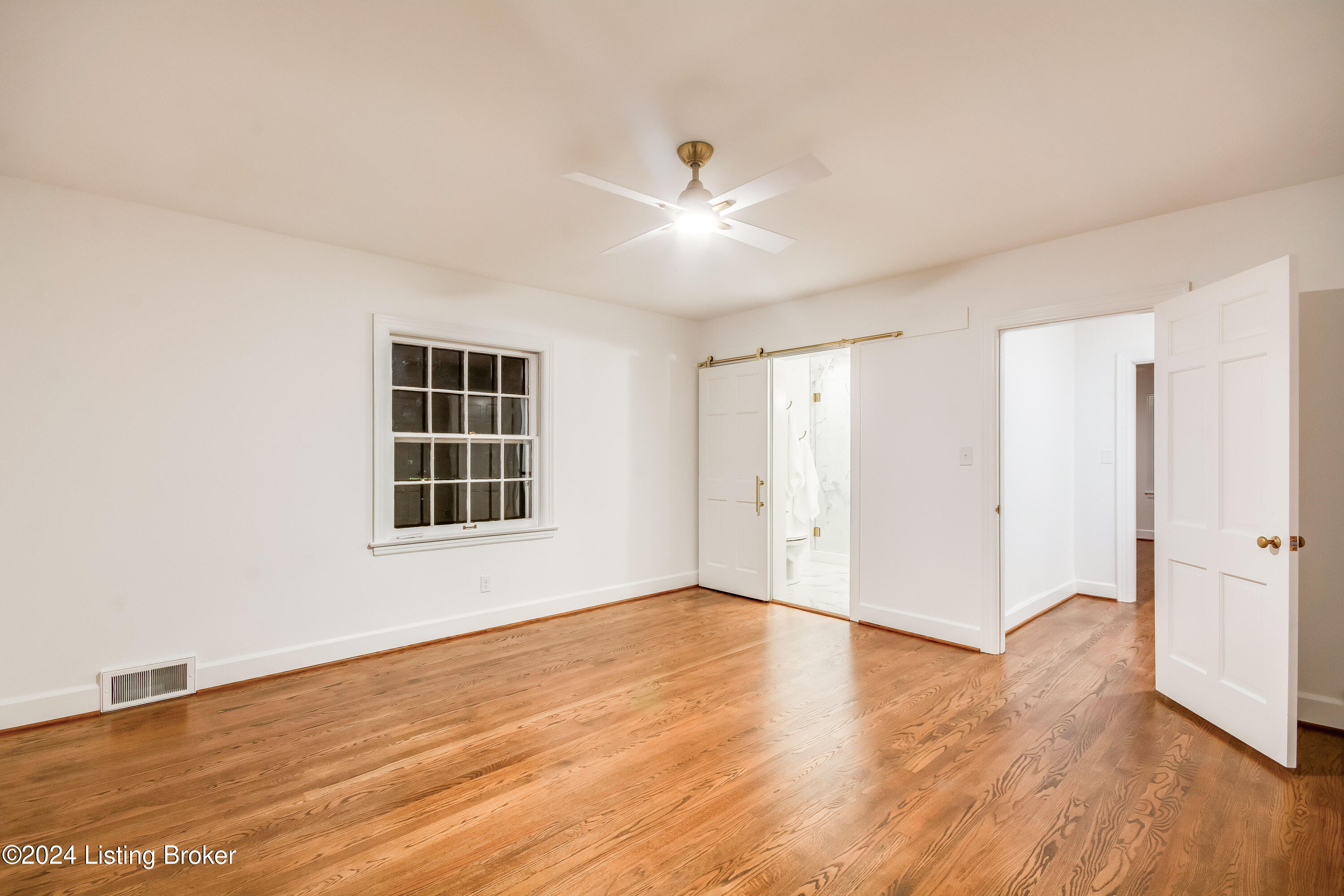 112 Sweetbriar Ln