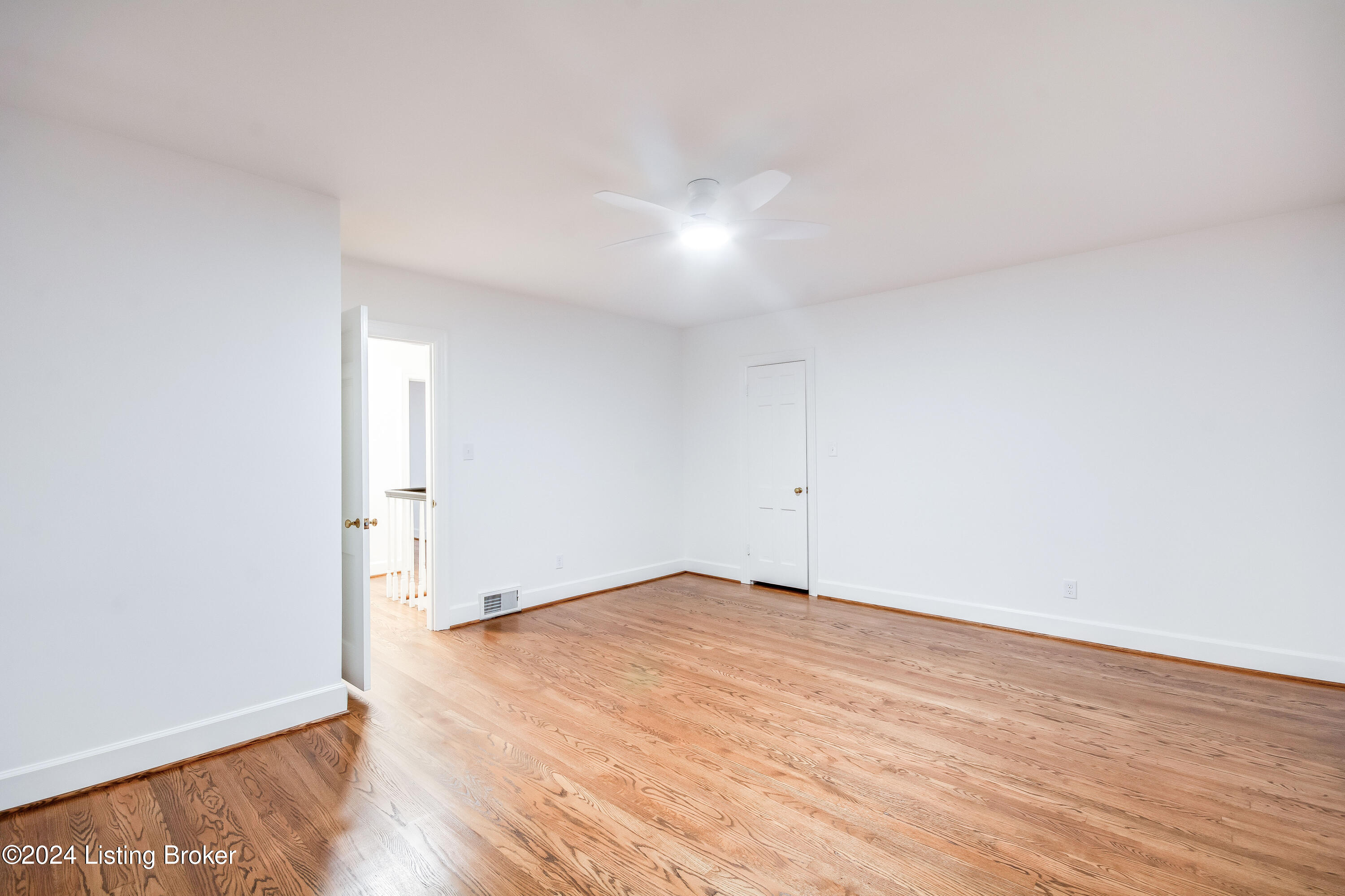 112 Sweetbriar Ln