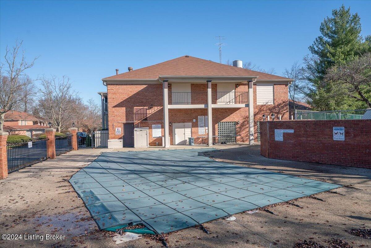 201 Forest Park Rd