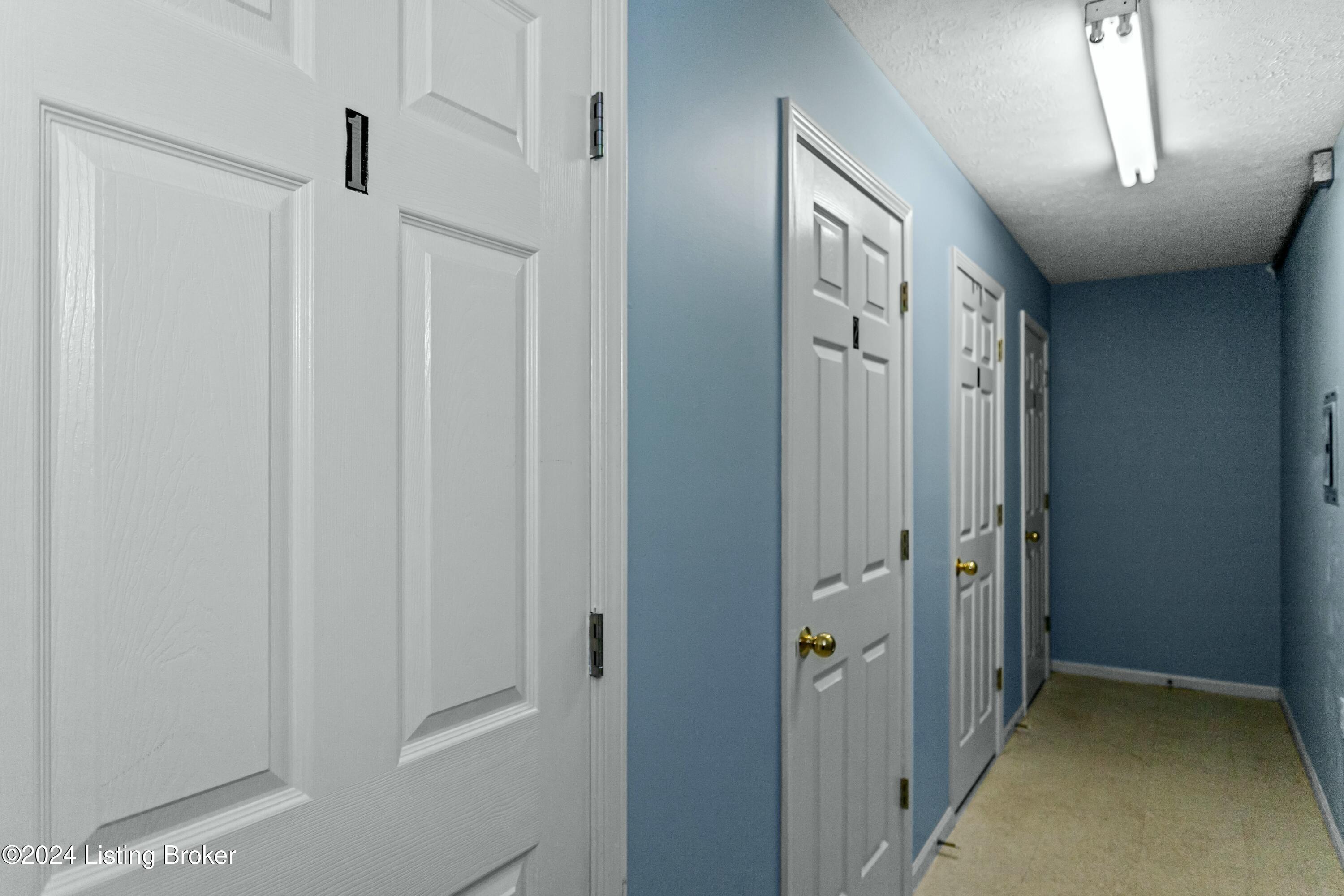 10306 Royce Ct APT 203