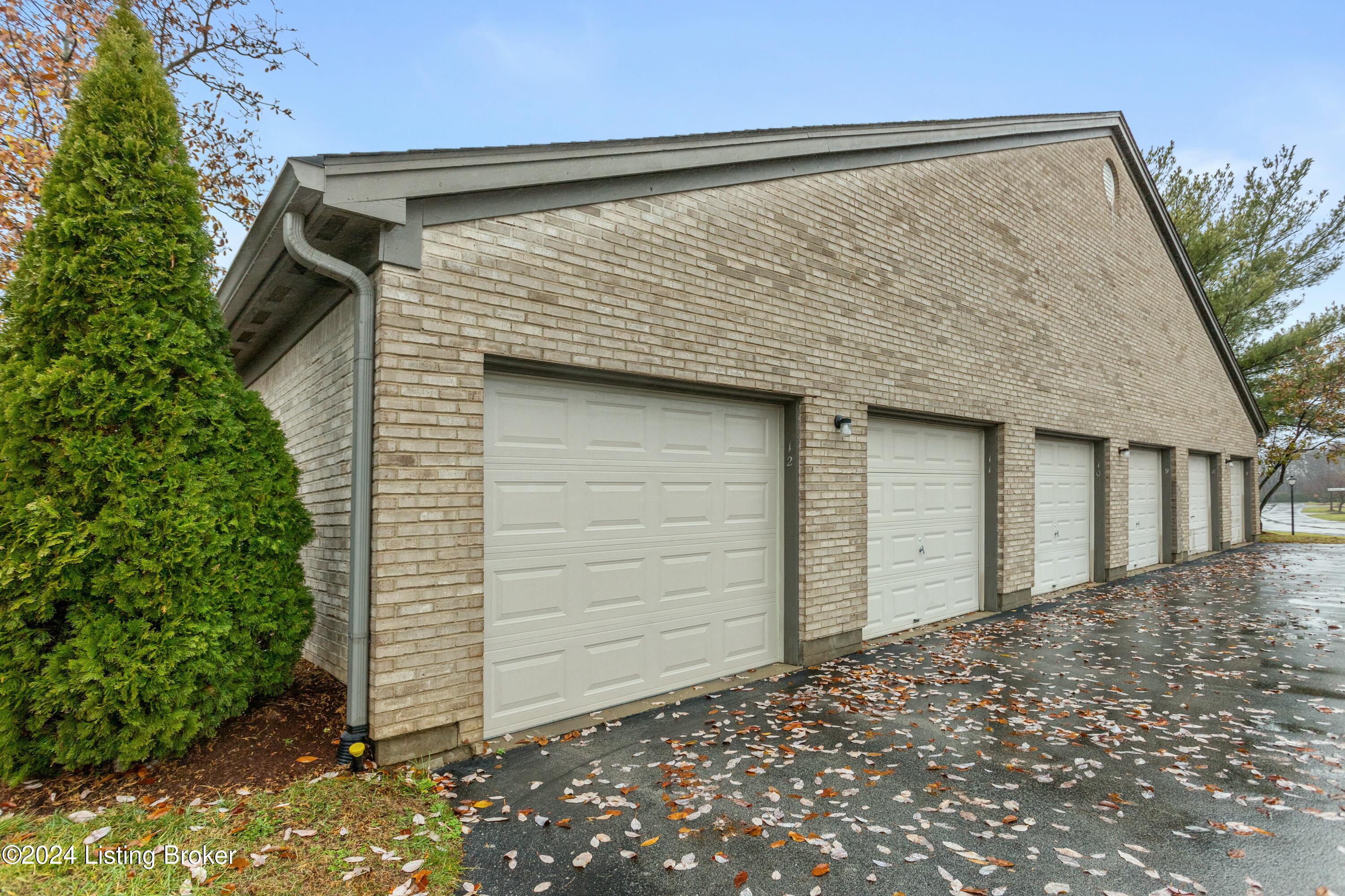10306 Royce Ct APT 203