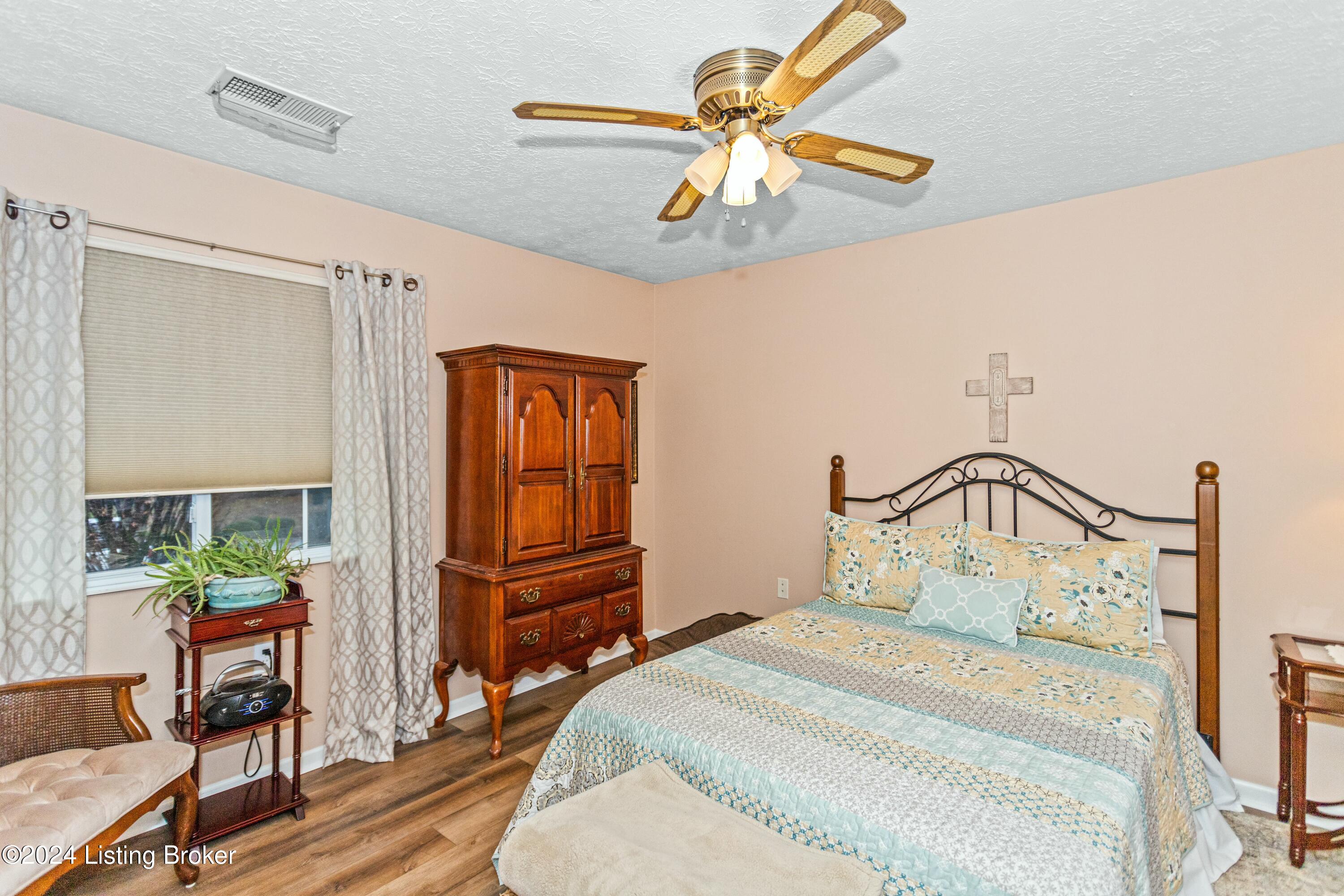 10306 Royce Ct APT 203