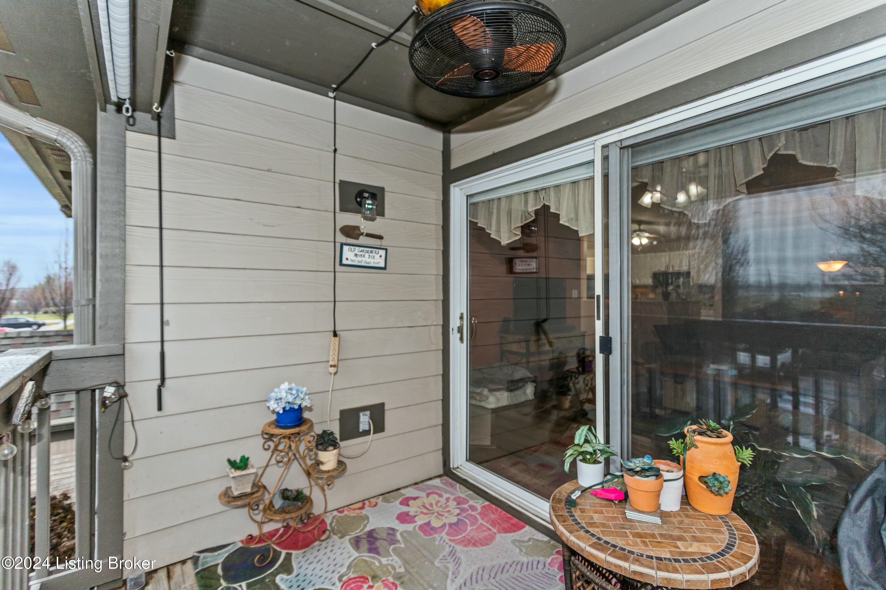 10306 Royce Ct APT 203