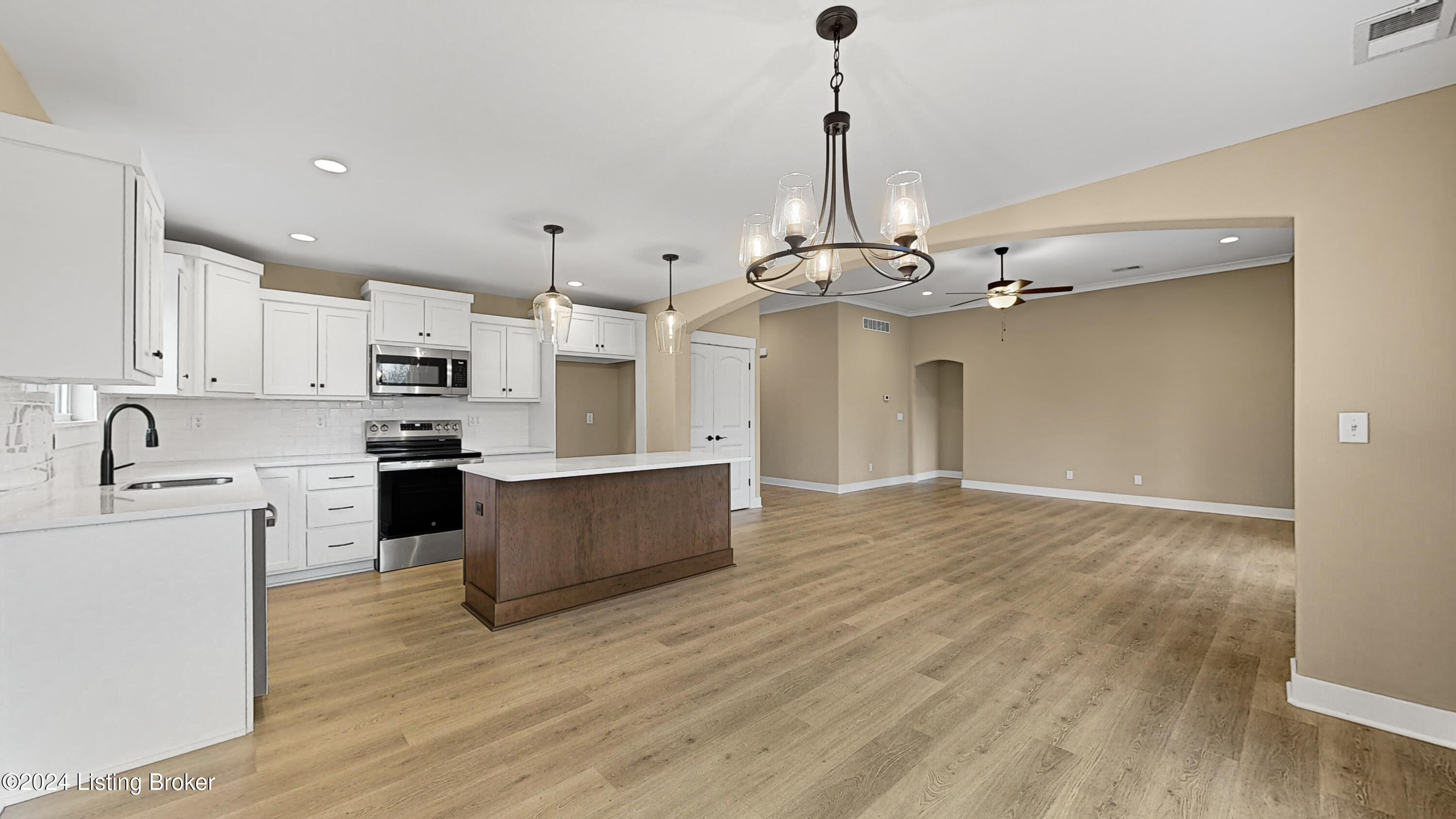7910 Cultivator Ct