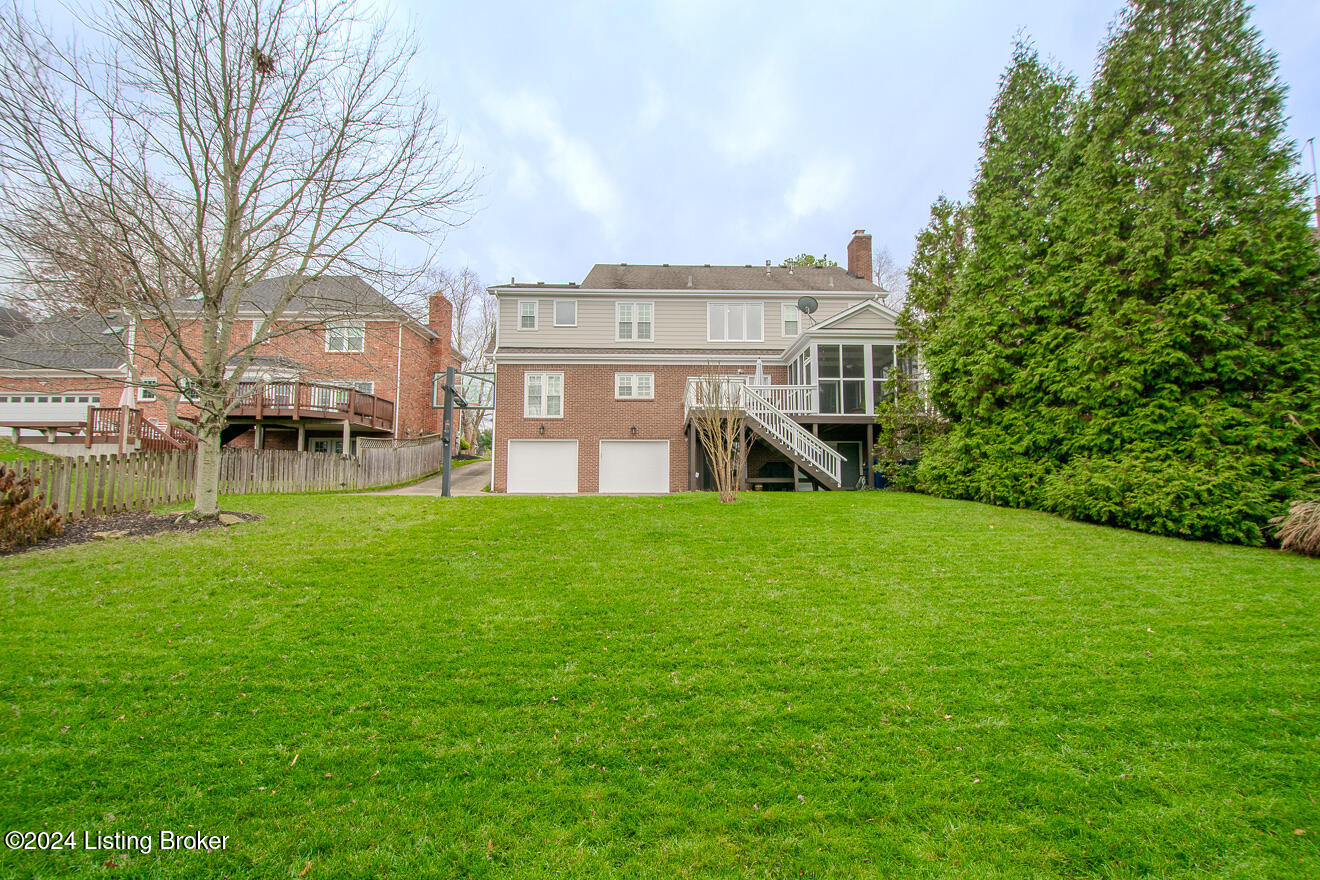 7422 Falls Ridge Ct