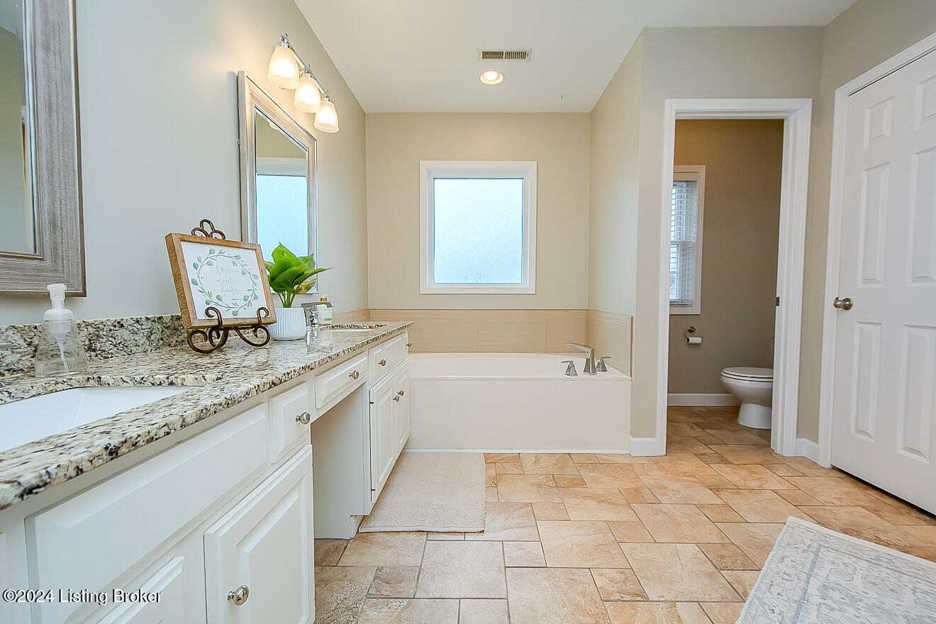 7422 Falls Ridge Ct