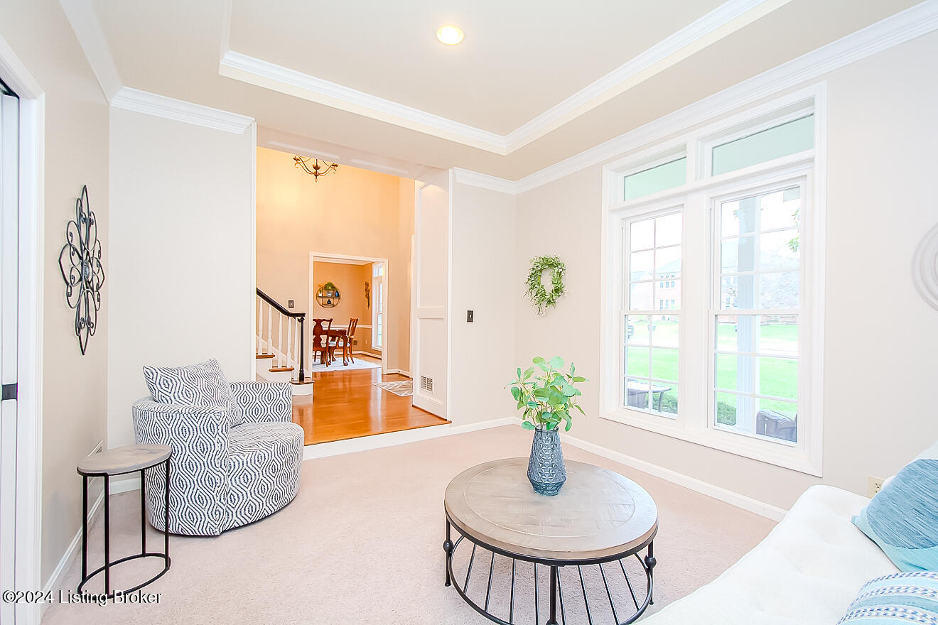 7422 Falls Ridge Ct