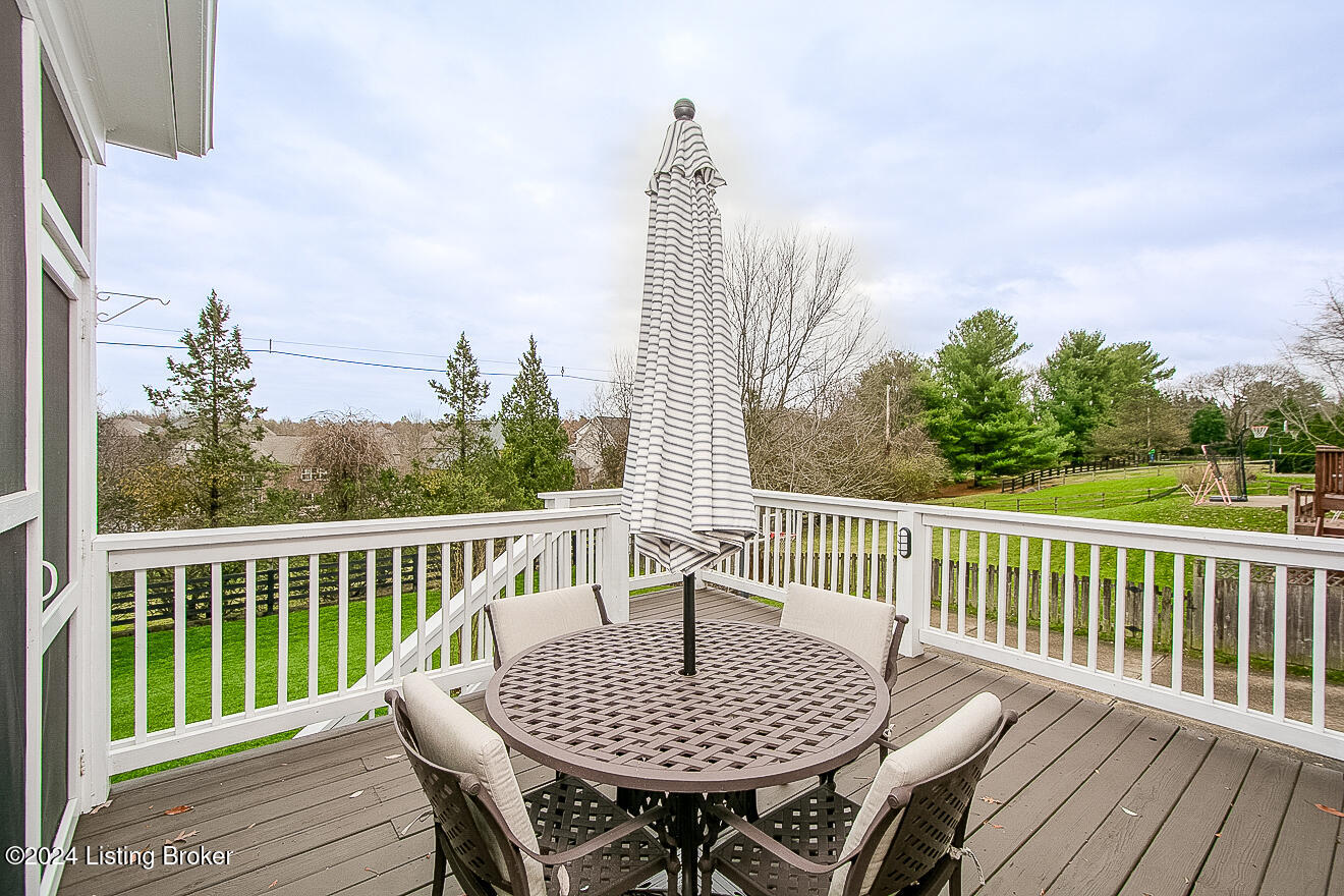 7422 Falls Ridge Ct