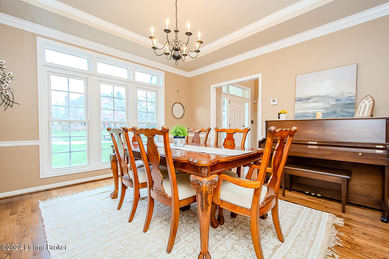 7422 Falls Ridge Ct