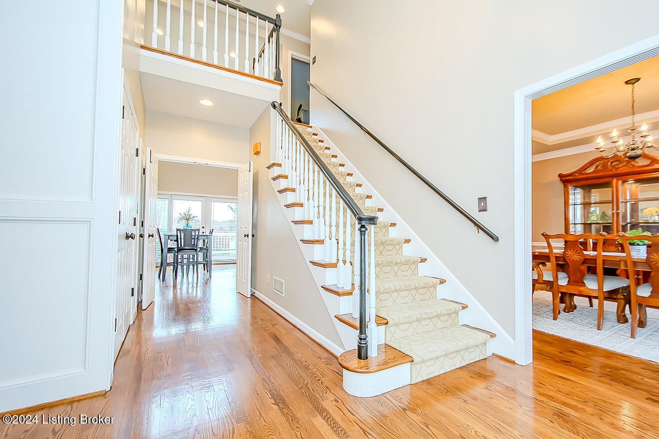 7422 Falls Ridge Ct