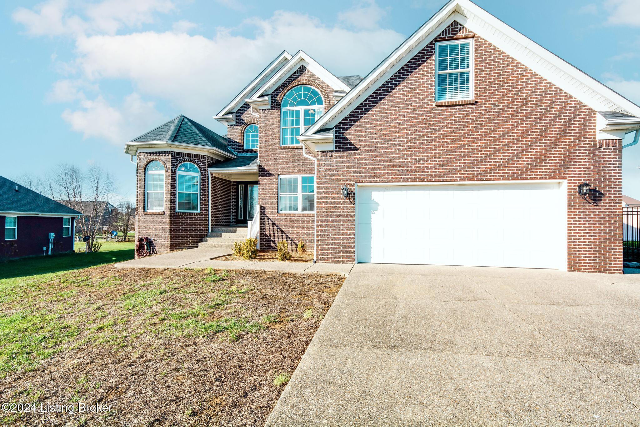 365 Crimson Creek Dr