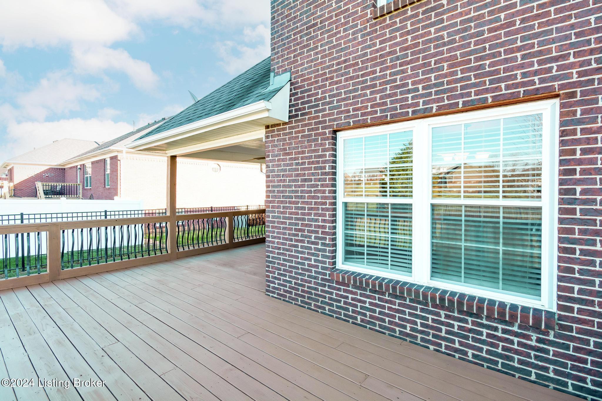 365 Crimson Creek Dr