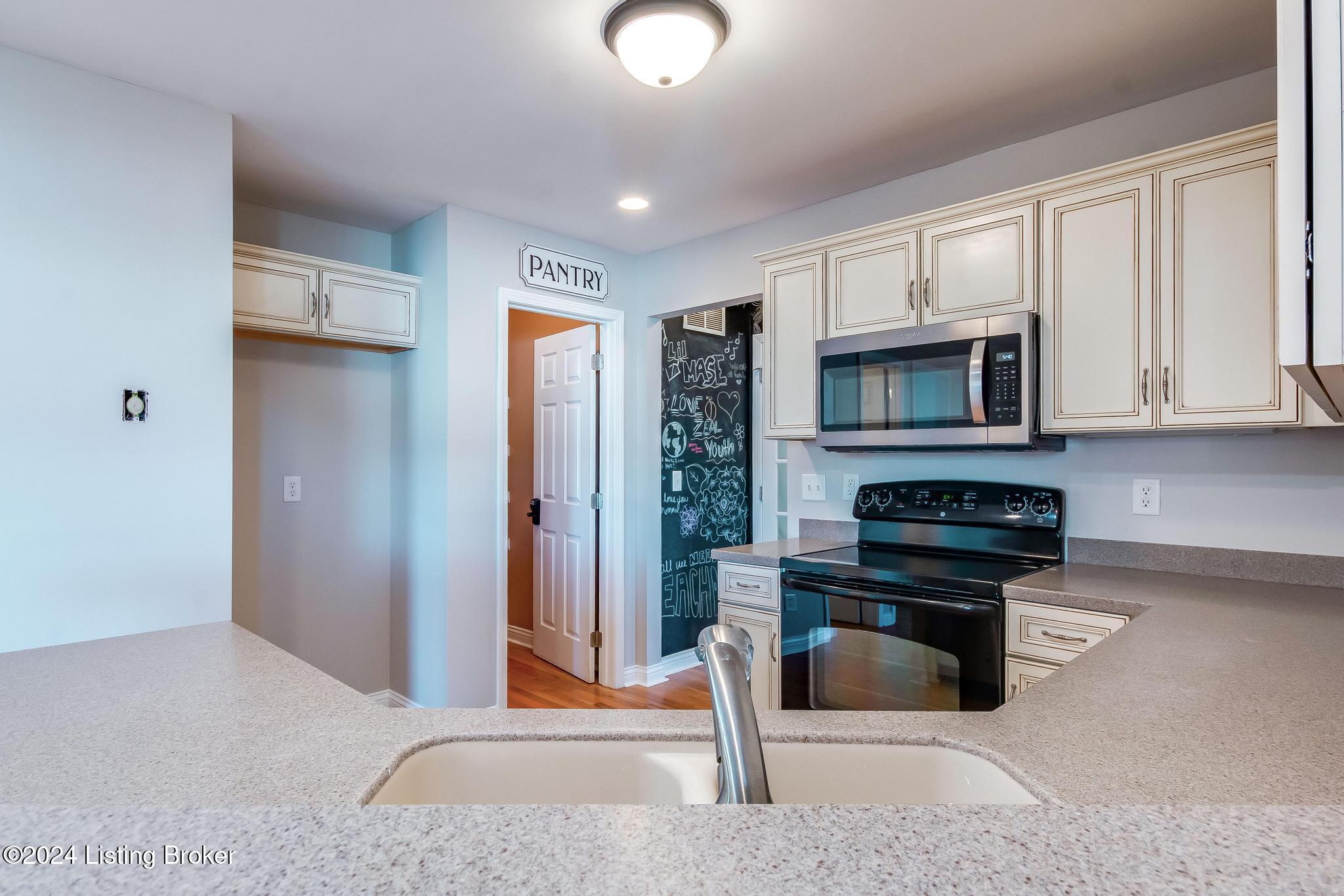 365 Crimson Creek Dr