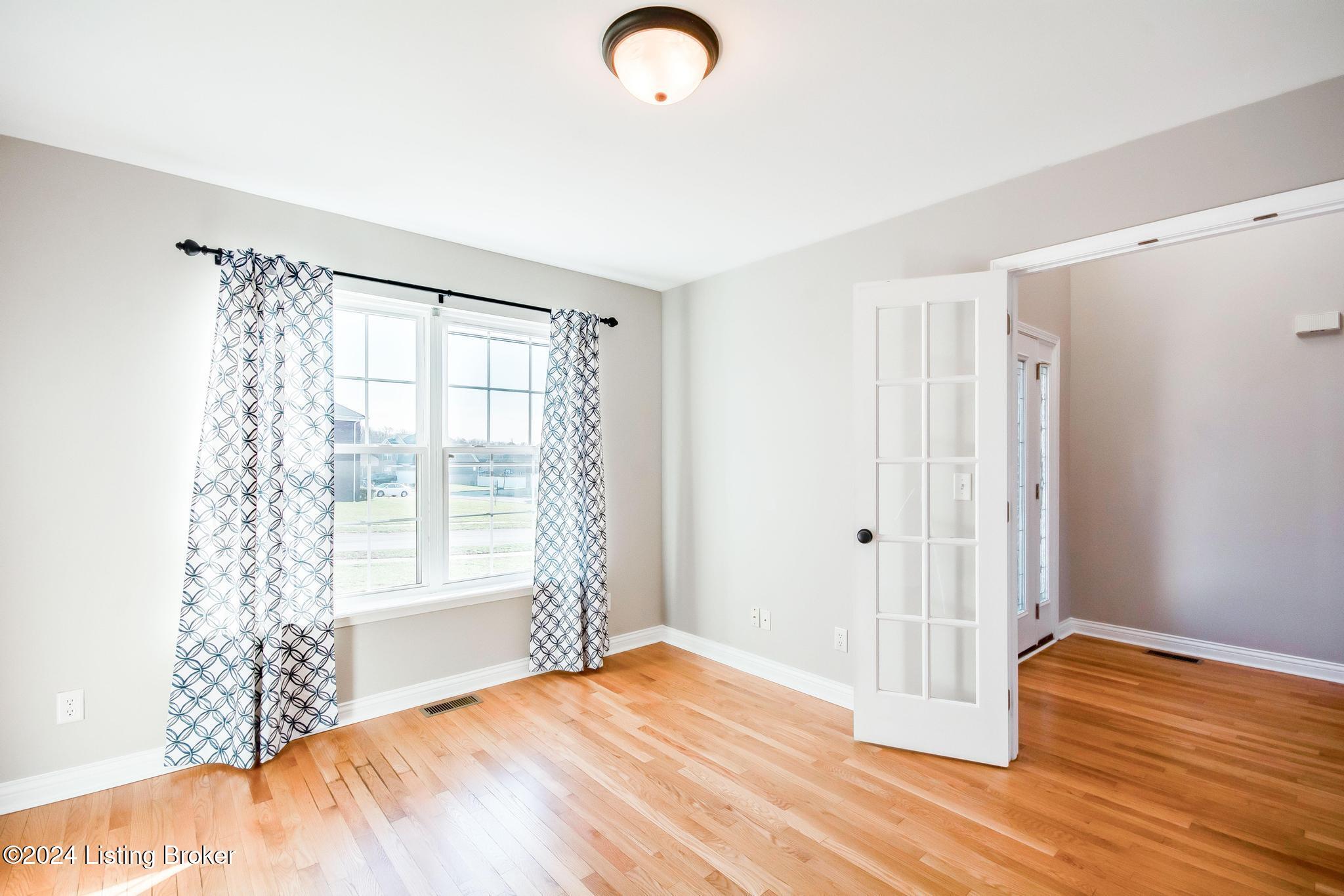 365 Crimson Creek Dr