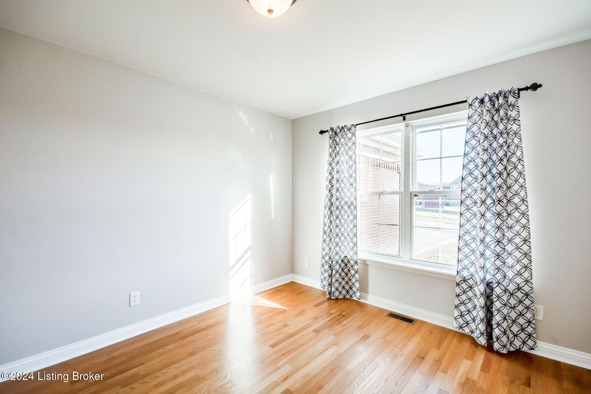 365 Crimson Creek Dr