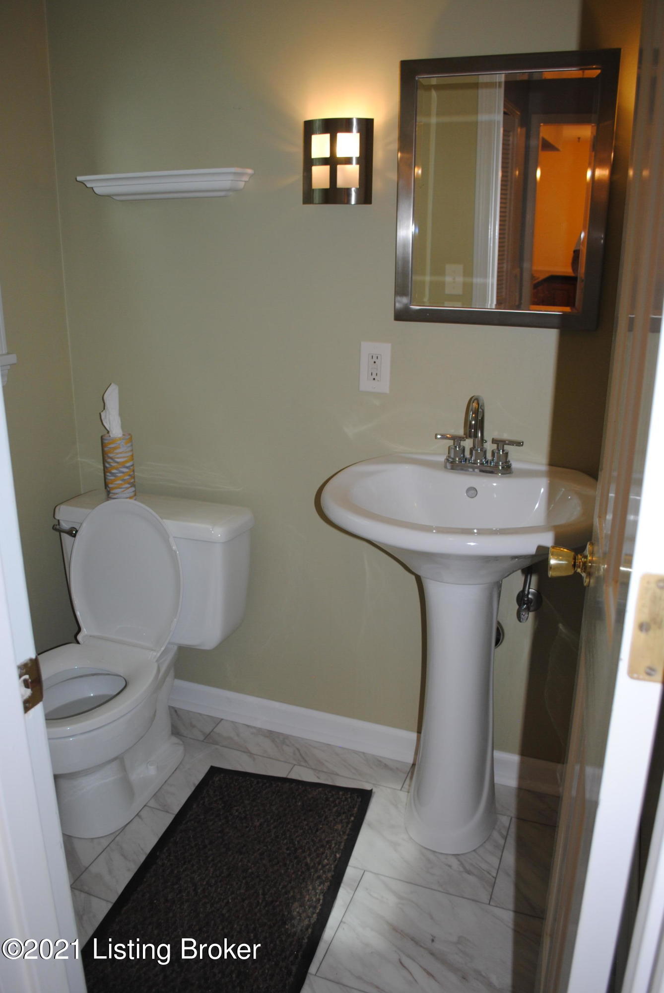 504 Falkirk Ct