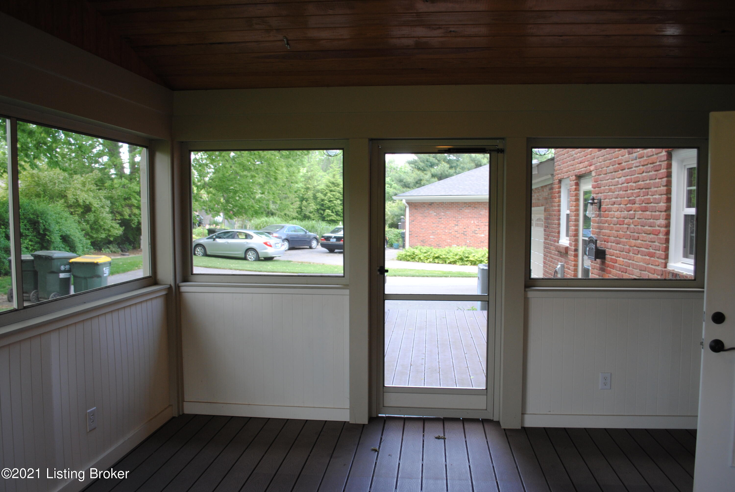 504 Falkirk Ct